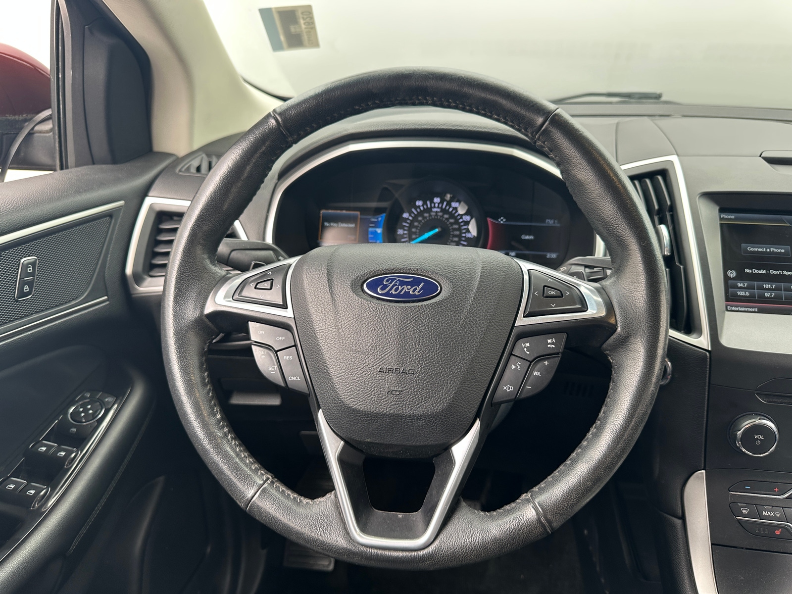 Thumbnail: 2015 Ford Edge - 5