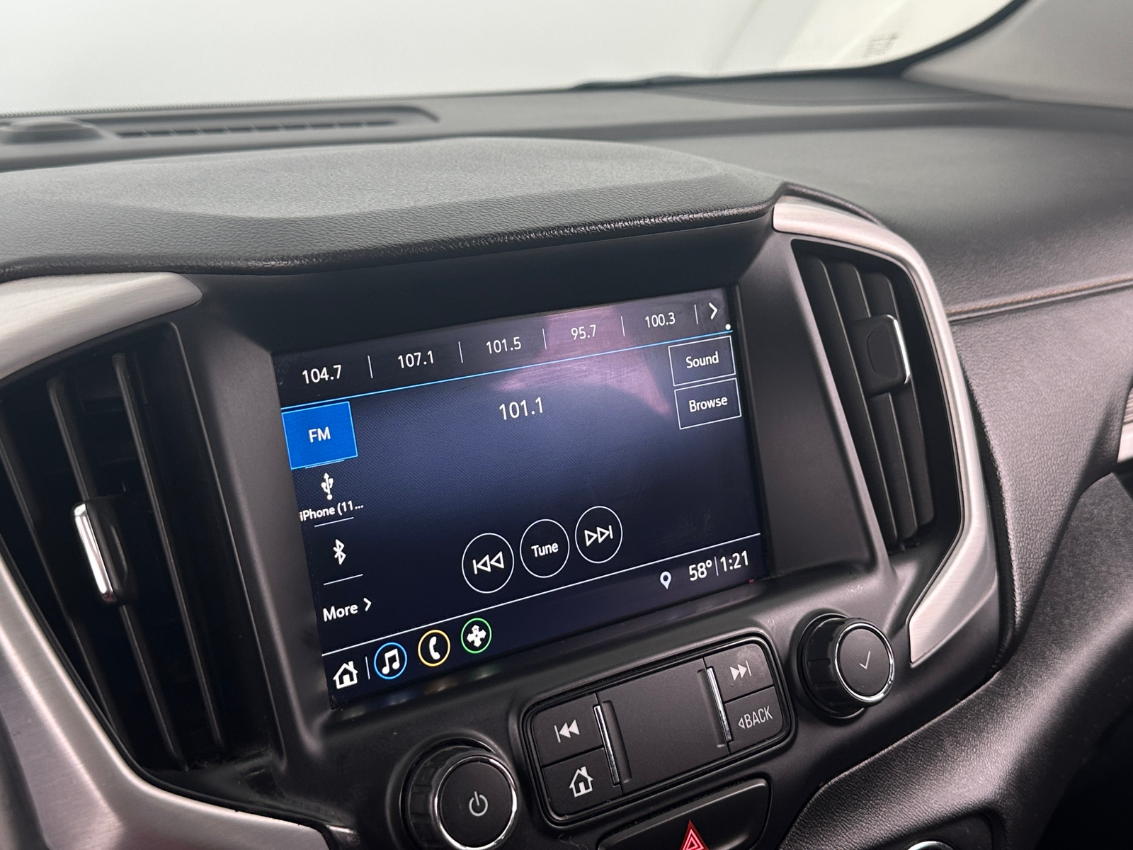 Thumbnail: 2019 GMC Terrain - 3