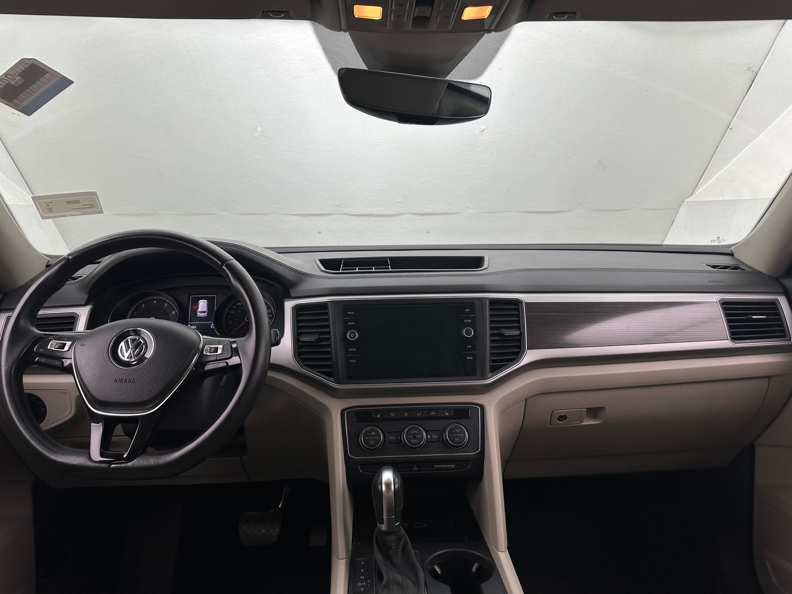 Thumbnail: 2019 Volkswagen Atlas - 2