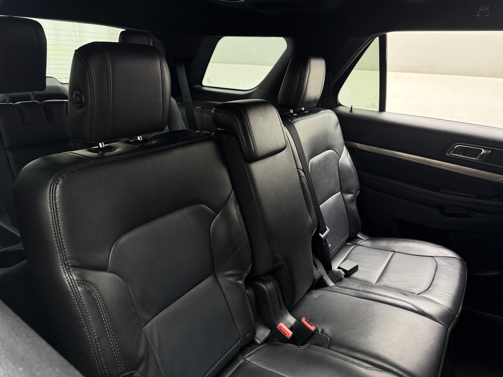 Thumbnail: 2018 Ford Explorer - 6