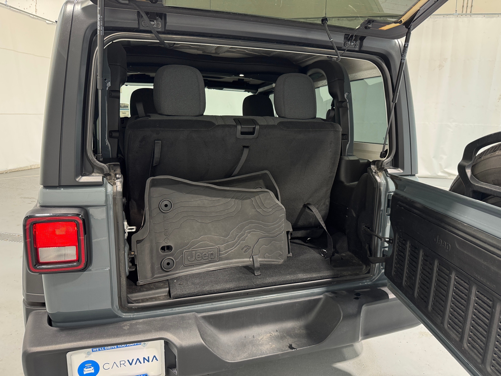 Thumbnail: 2024 Jeep Wrangler - 7