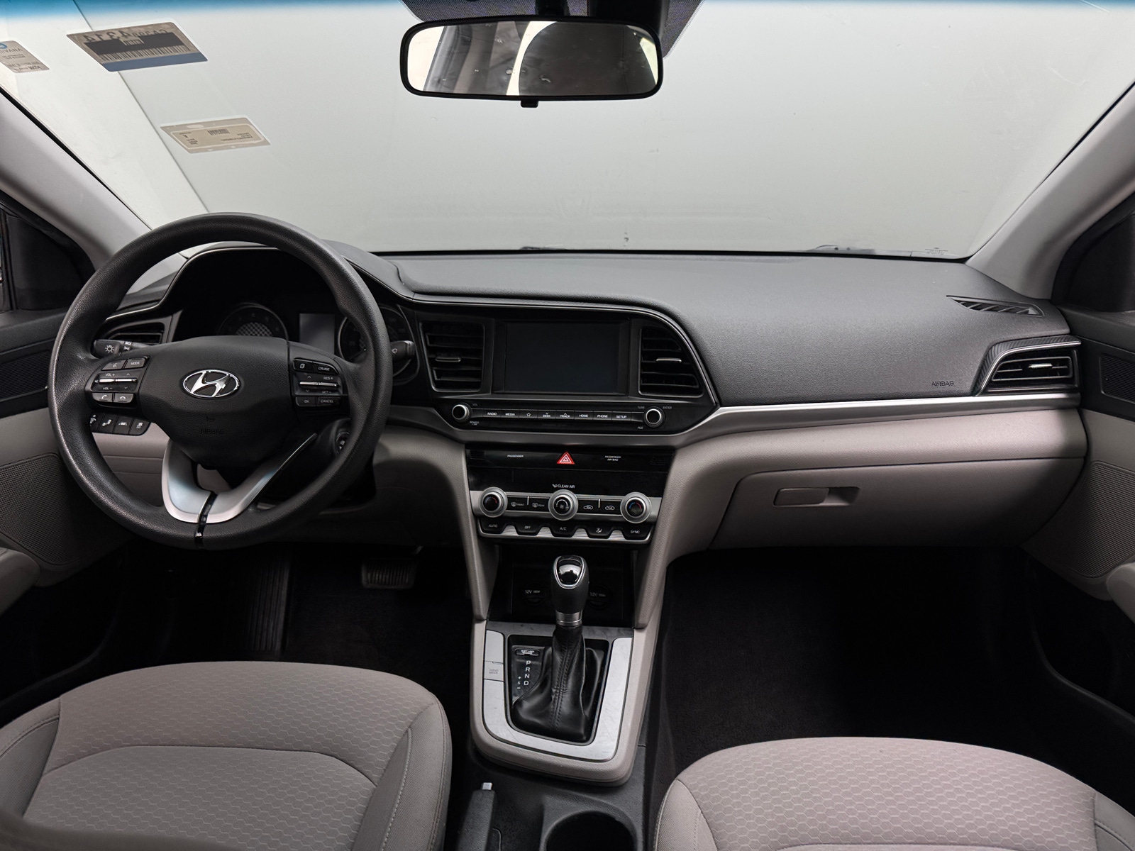 Thumbnail: 2020 Hyundai Elantra - 3