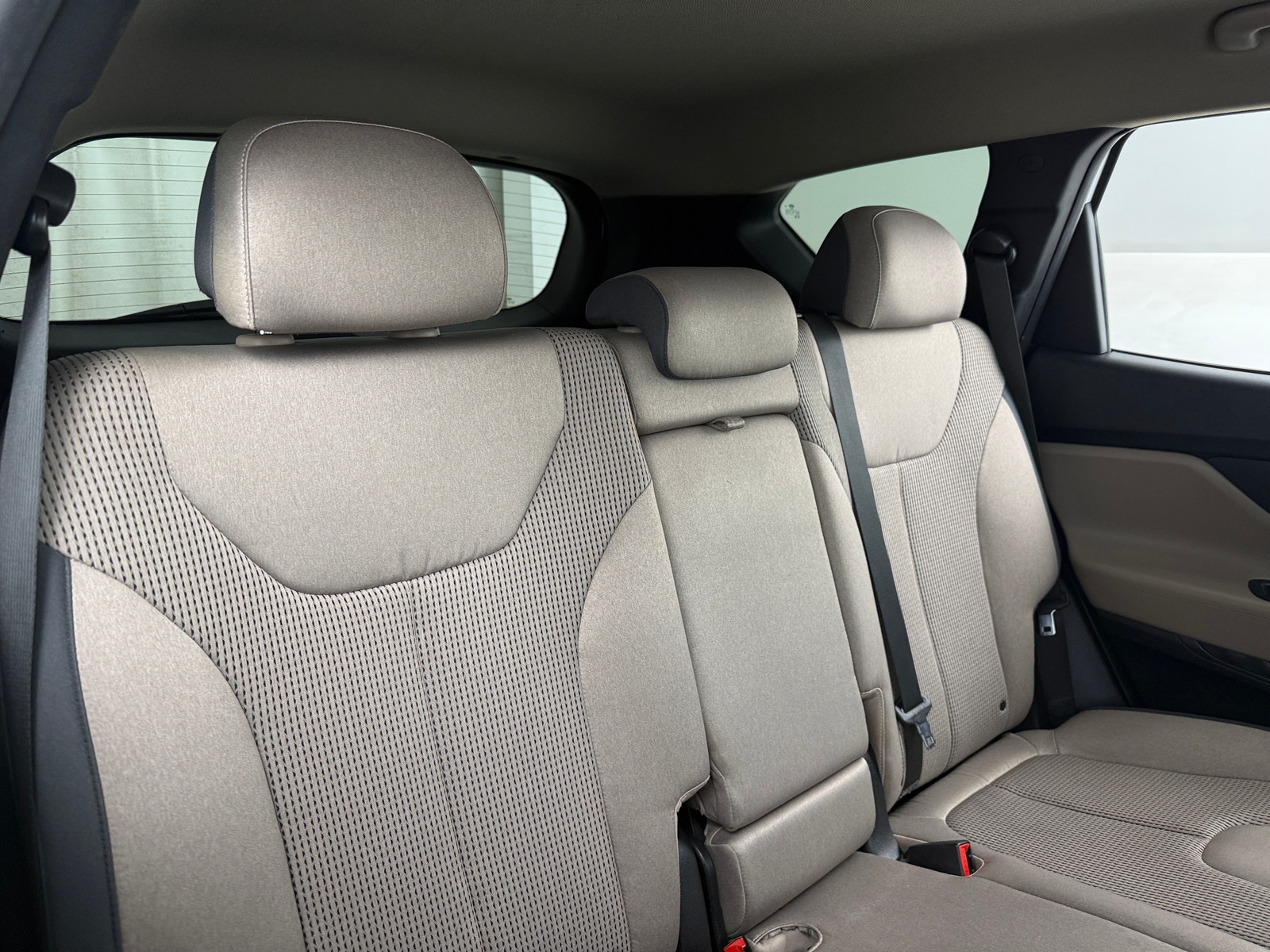 Thumbnail: 2021 Hyundai Santa Fe - 6