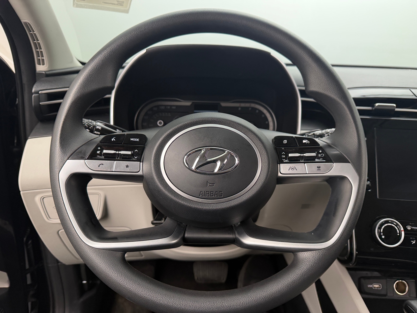 Thumbnail: 2023 Hyundai Tucson - 5