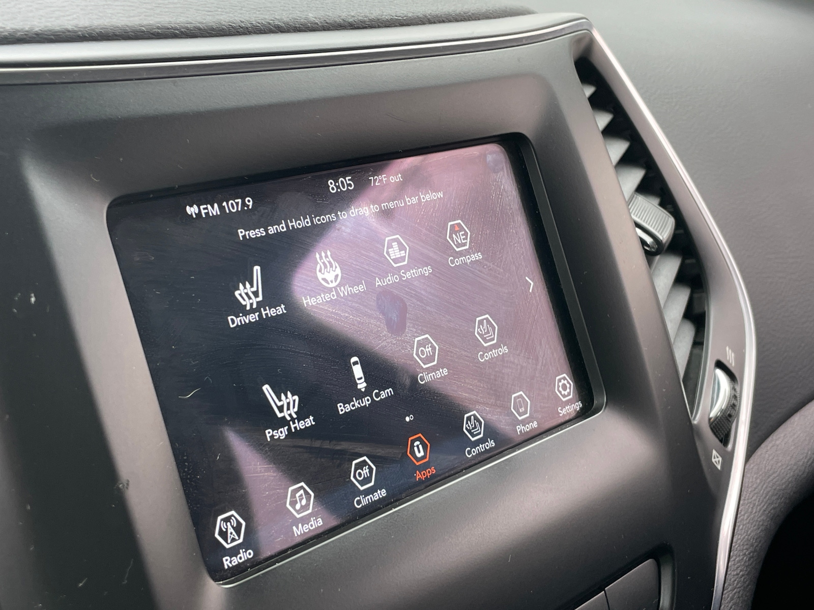 Thumbnail: 2021 Jeep Cherokee - 3