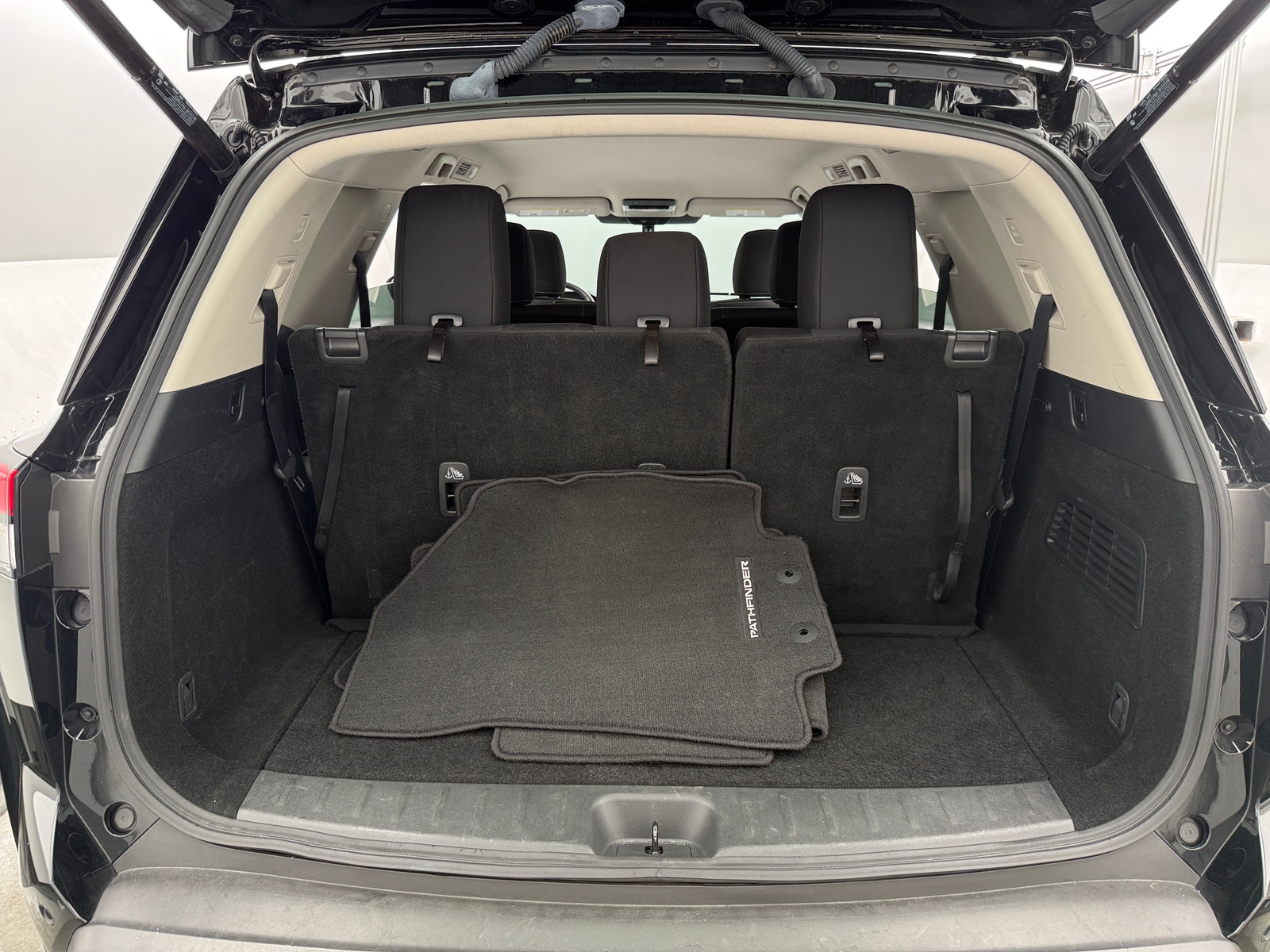 Thumbnail: 2025 Nissan Pathfinder - 7