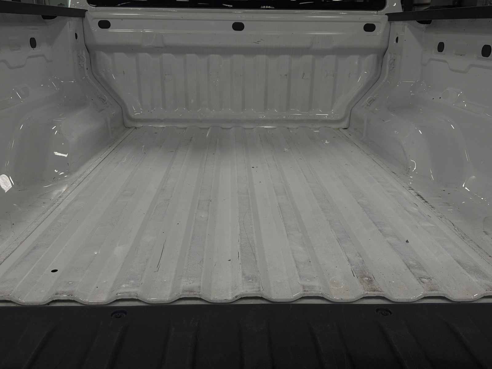 Thumbnail: 2023 Chevrolet Colorado - 7