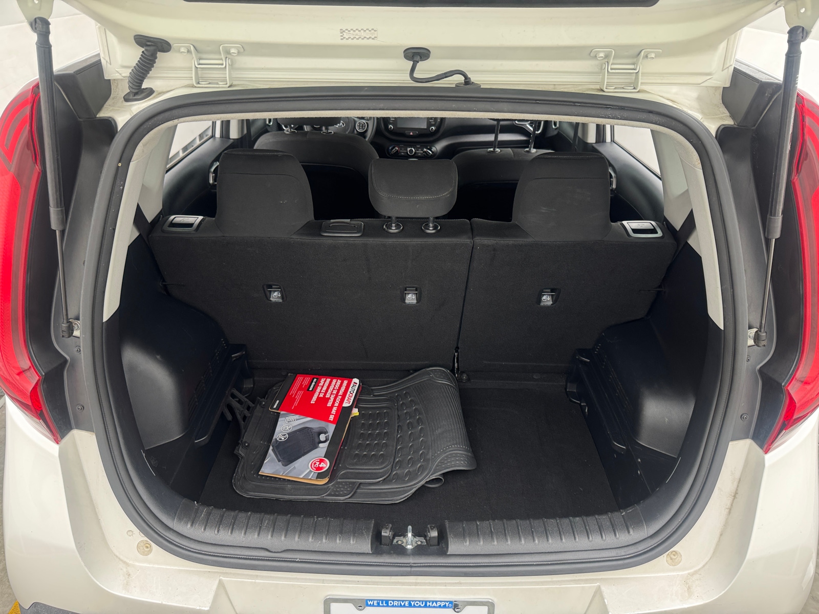 Thumbnail: 2020 Kia Soul - 7