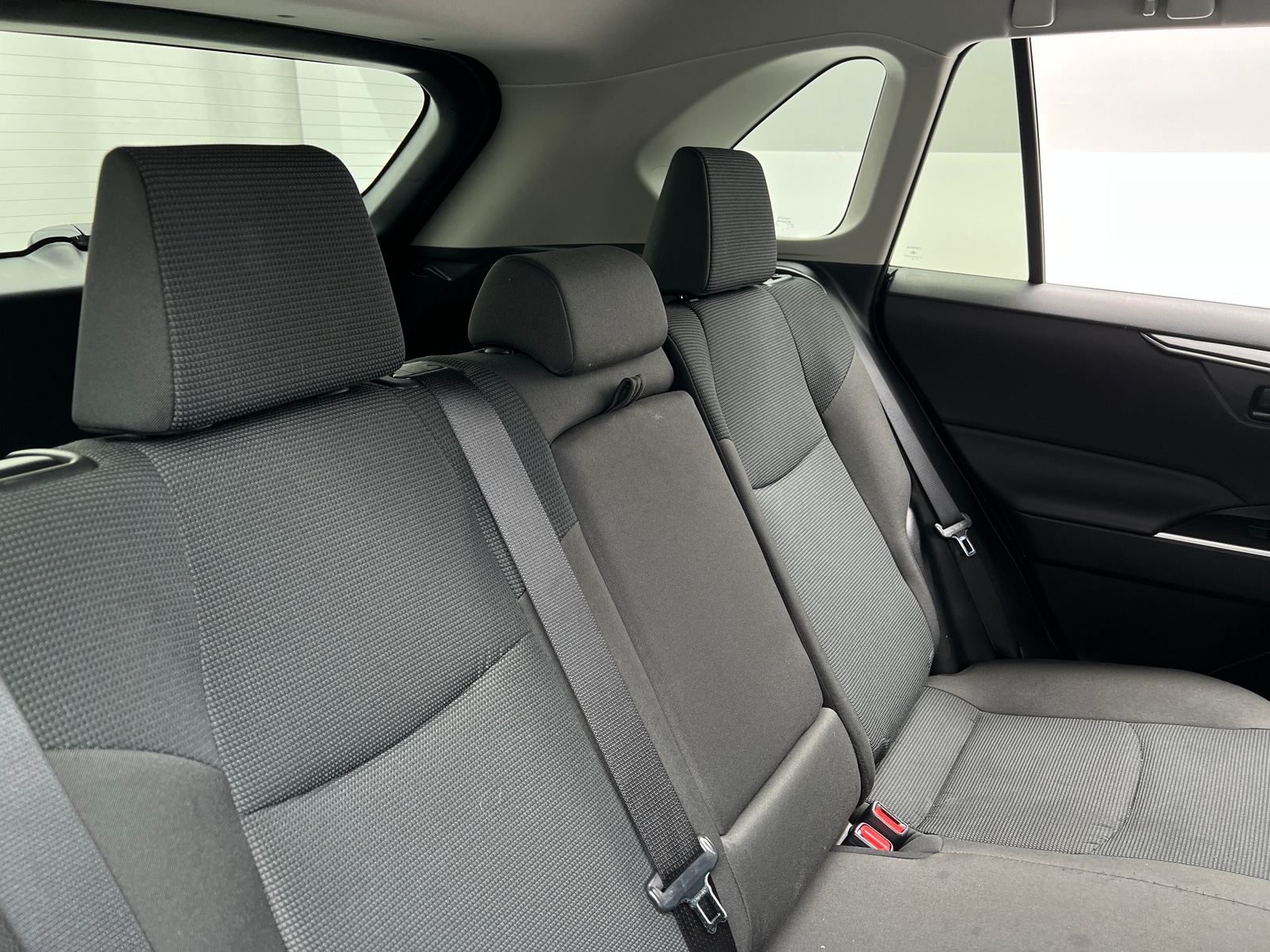 Thumbnail: 2025 Toyota RAV4 - 6