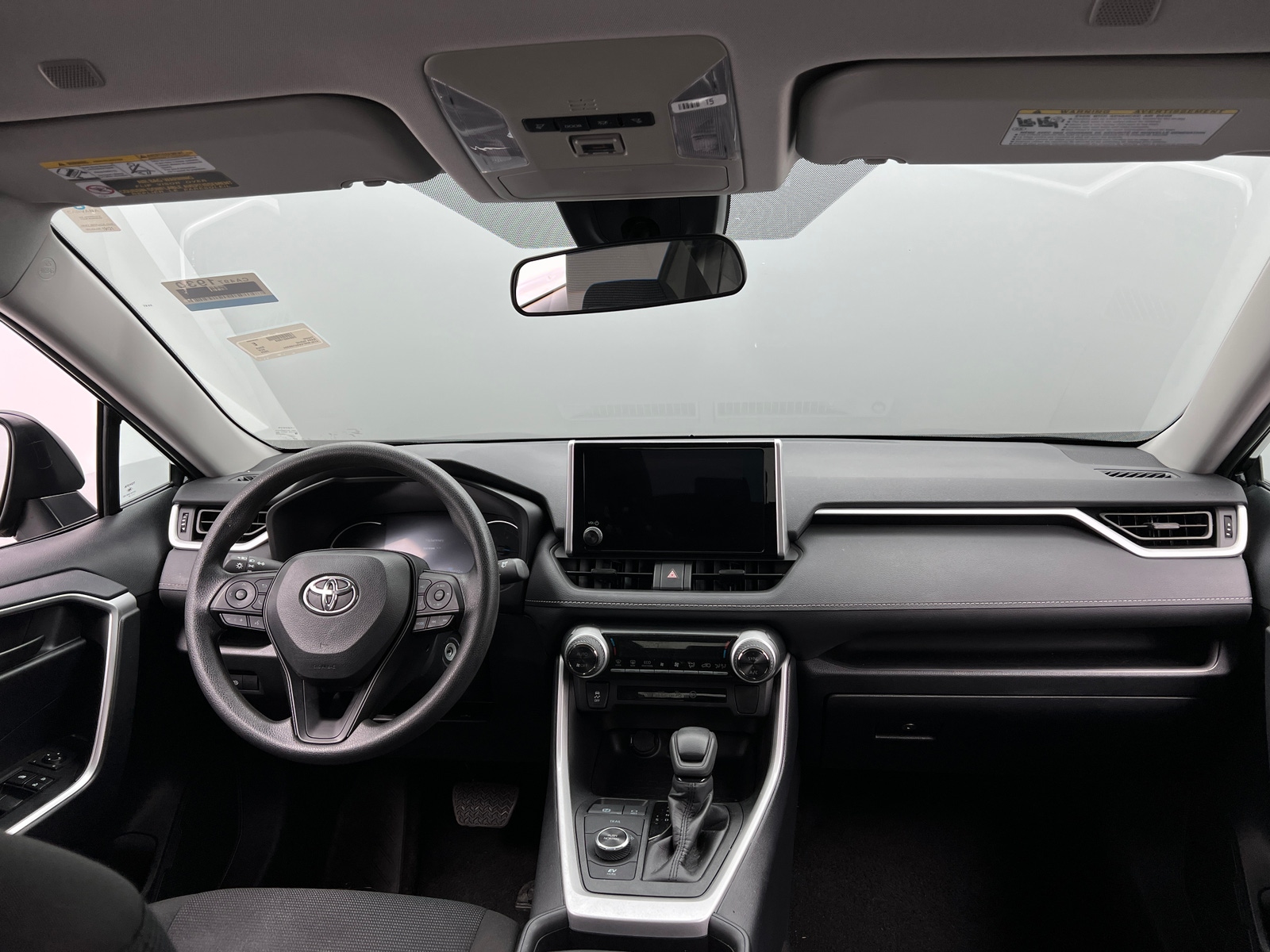 Thumbnail: 2025 Toyota RAV4 - 3