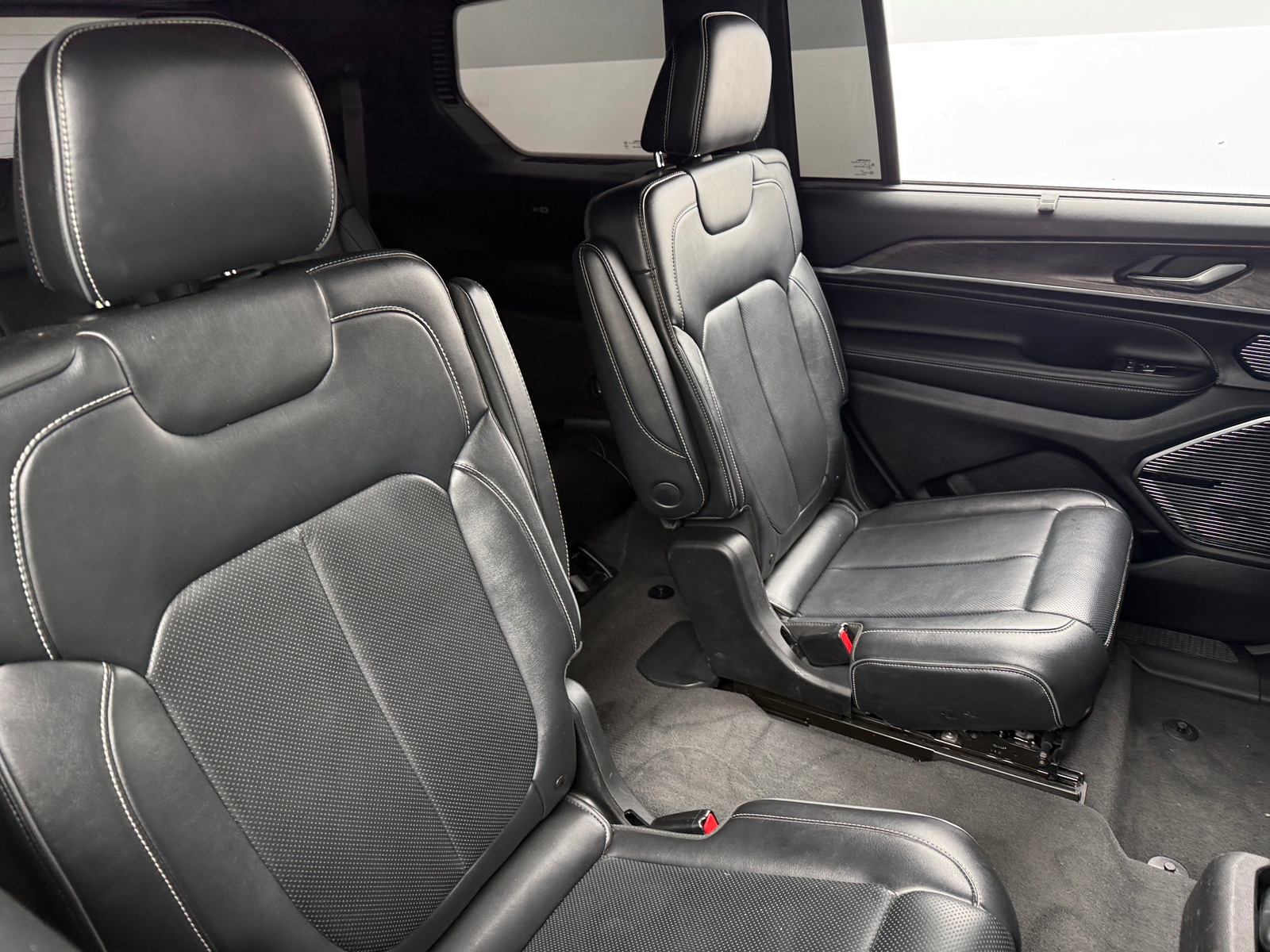 Thumbnail: 2021 Jeep Grand Cherokee L - 5