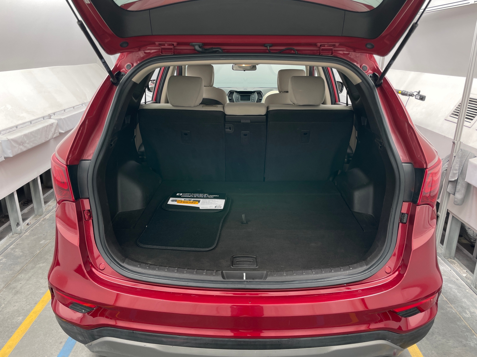 Thumbnail: 2018 Hyundai Santa Fe - 7