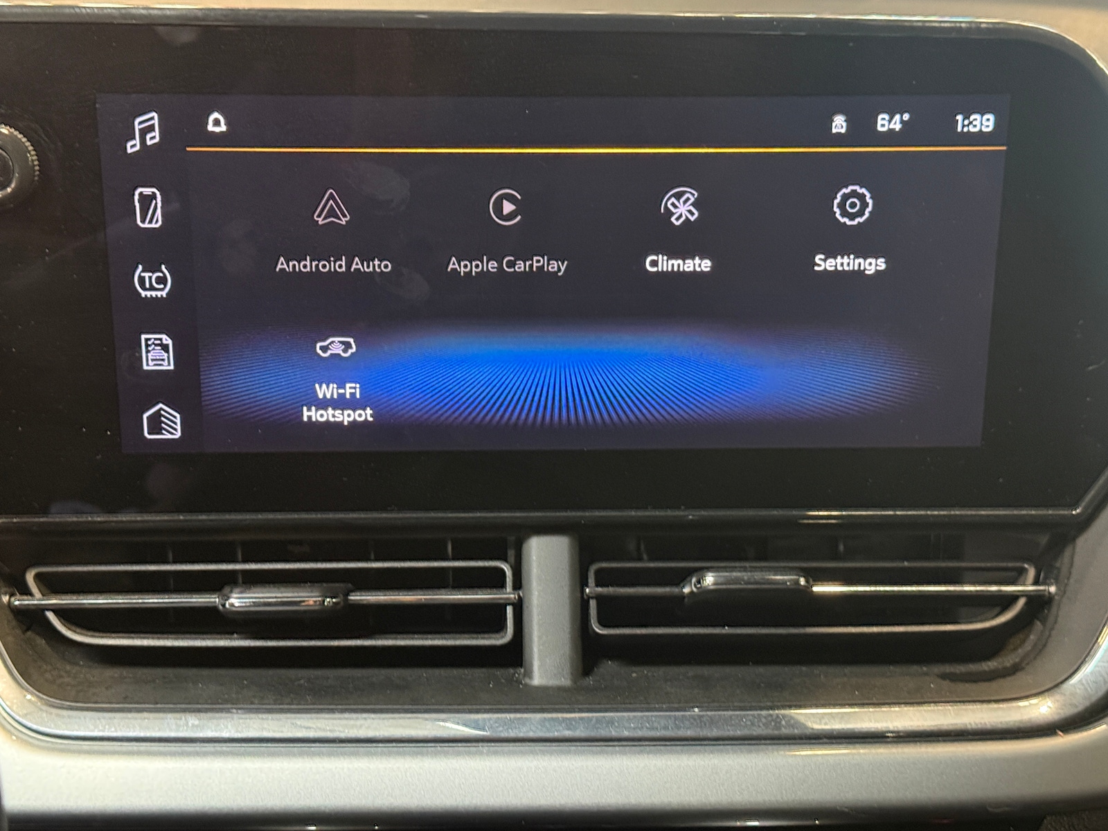 Thumbnail: 2025 Chevrolet Trax - 4