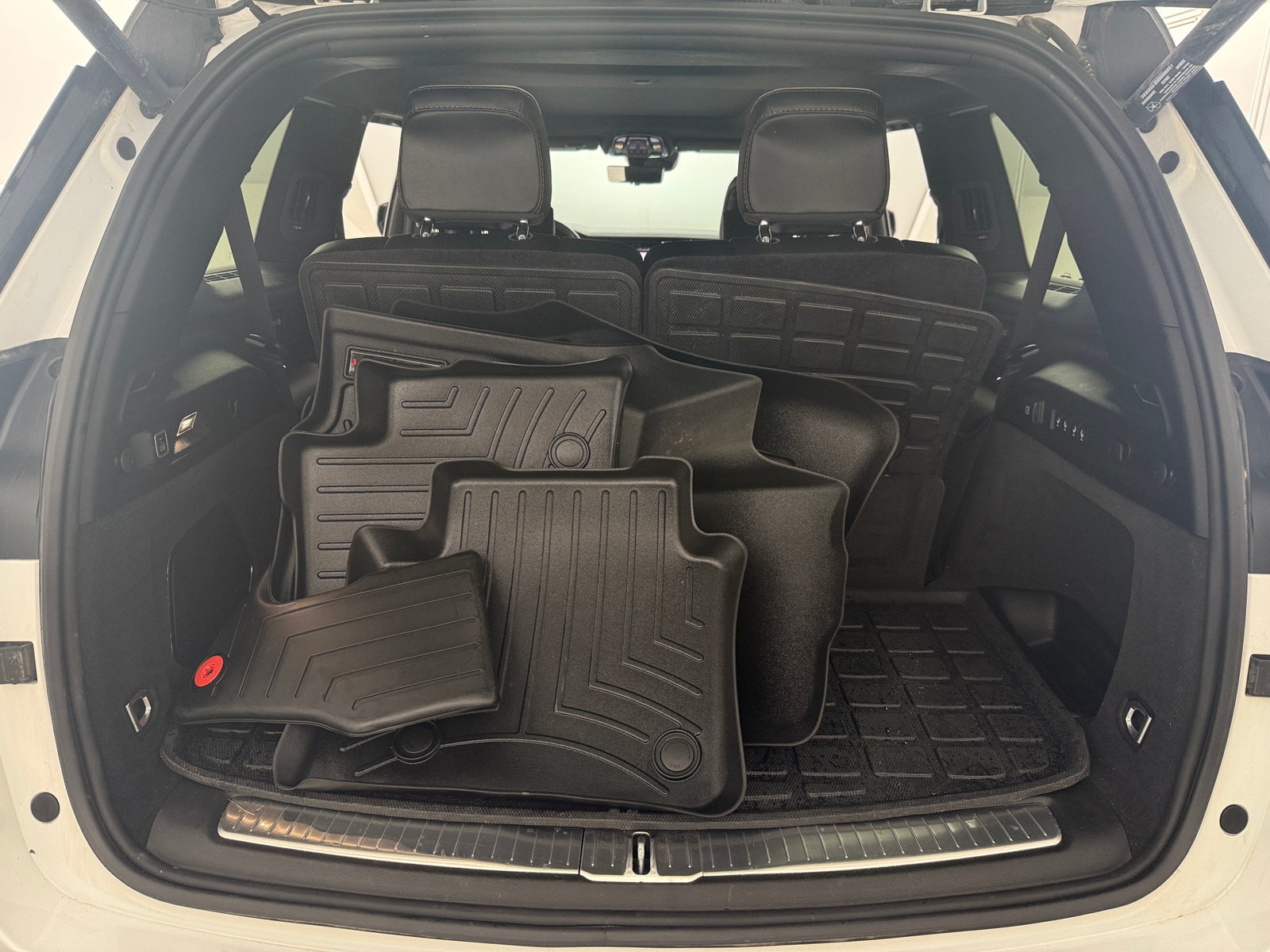 Thumbnail: 2023 Jeep Grand Cherokee L - 6