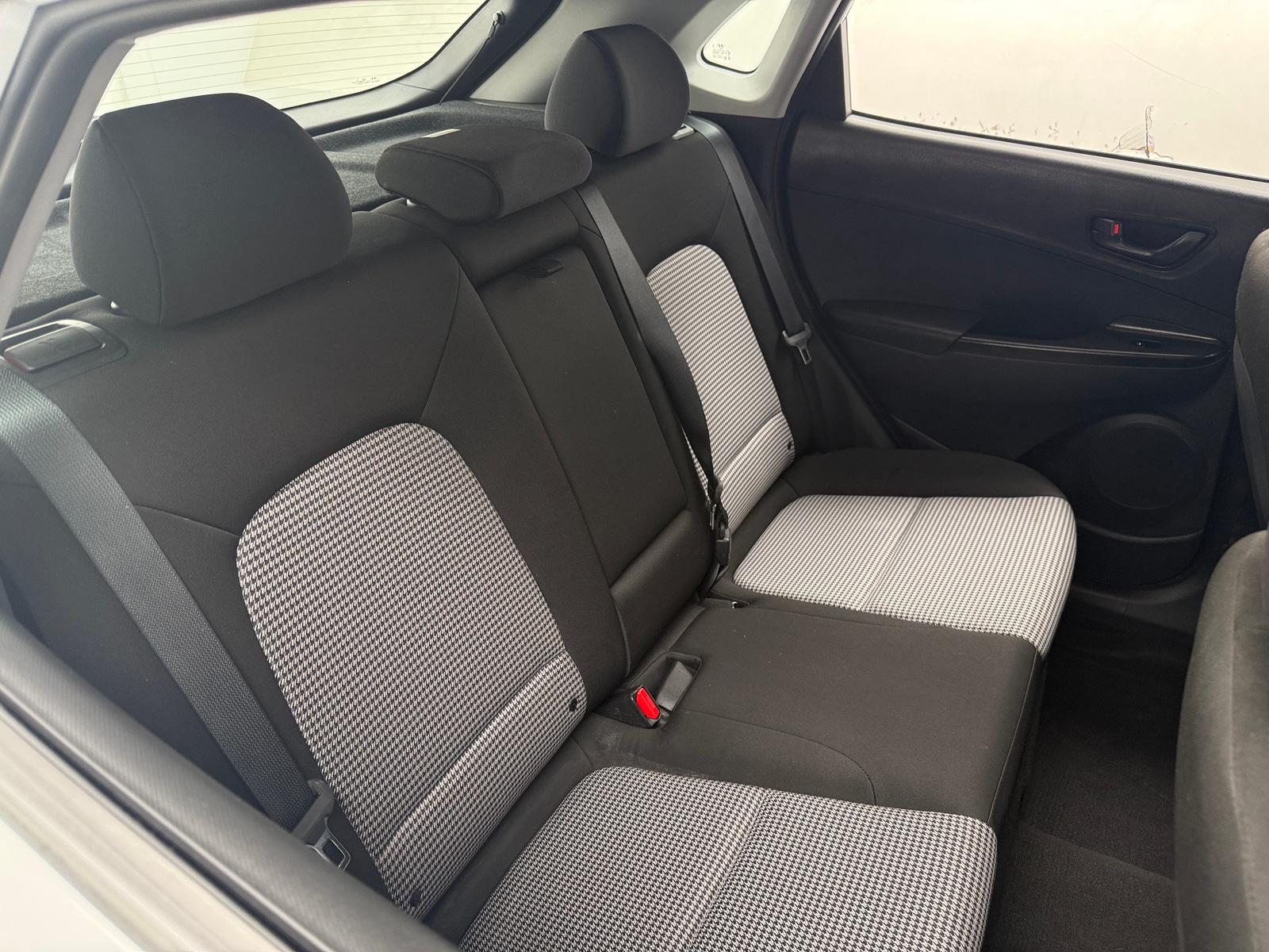 Thumbnail: 2021 Hyundai Kona - 6