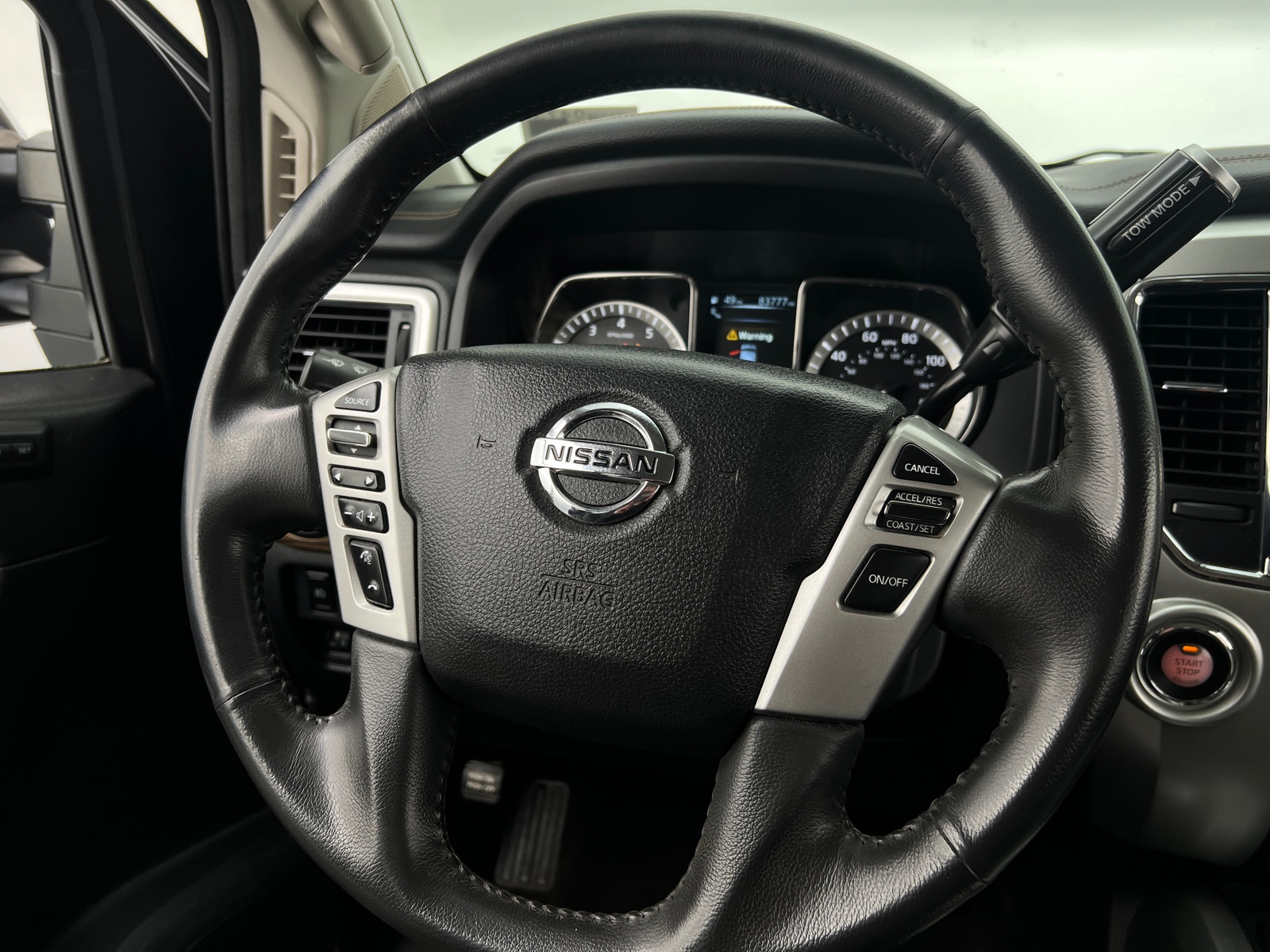 Thumbnail: 2017 Nissan Titan - 5