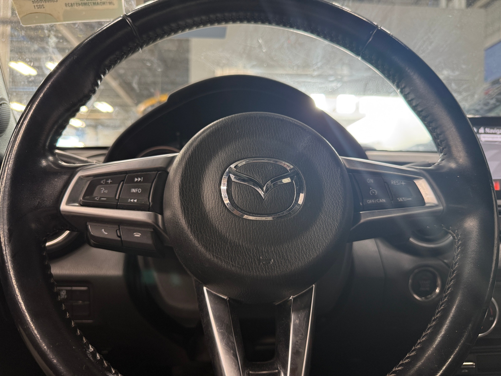 Thumbnail: 2021 Mazda MX-5 Miata - 4