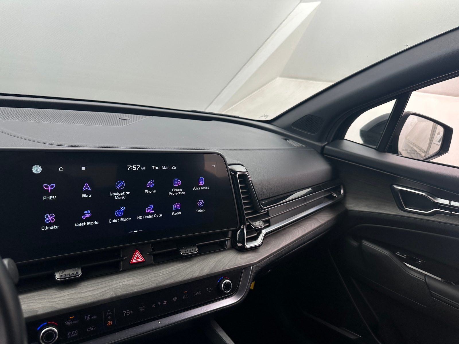Thumbnail: 2023 Kia Sportage - 3