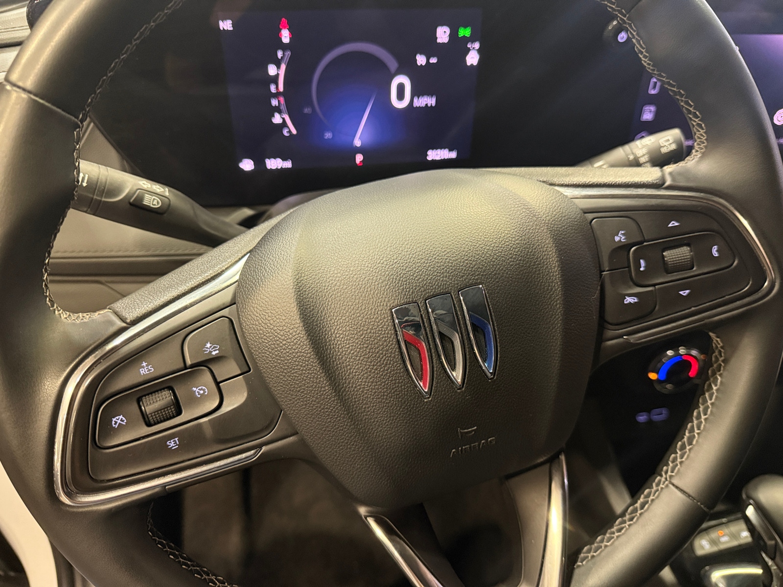 Thumbnail: 2025 Buick Encore GX - 5