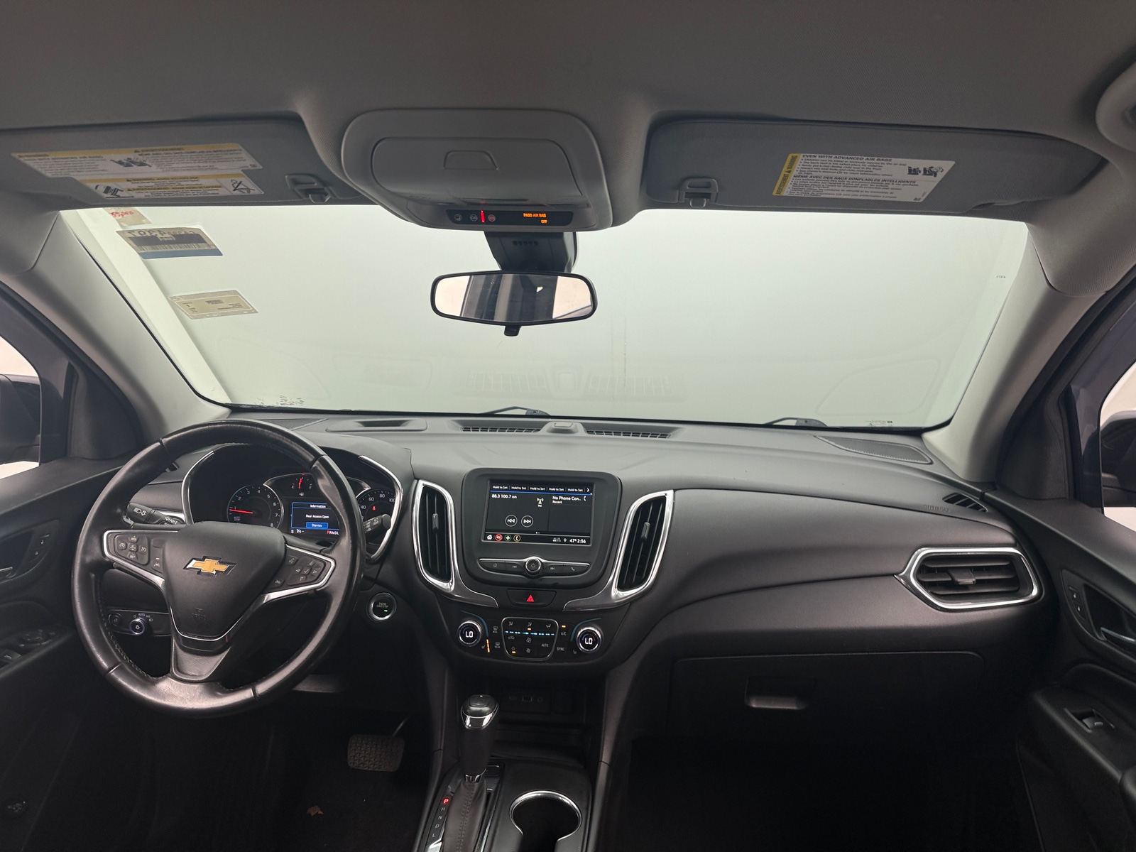 Thumbnail: 2019 Chevrolet Equinox - 3