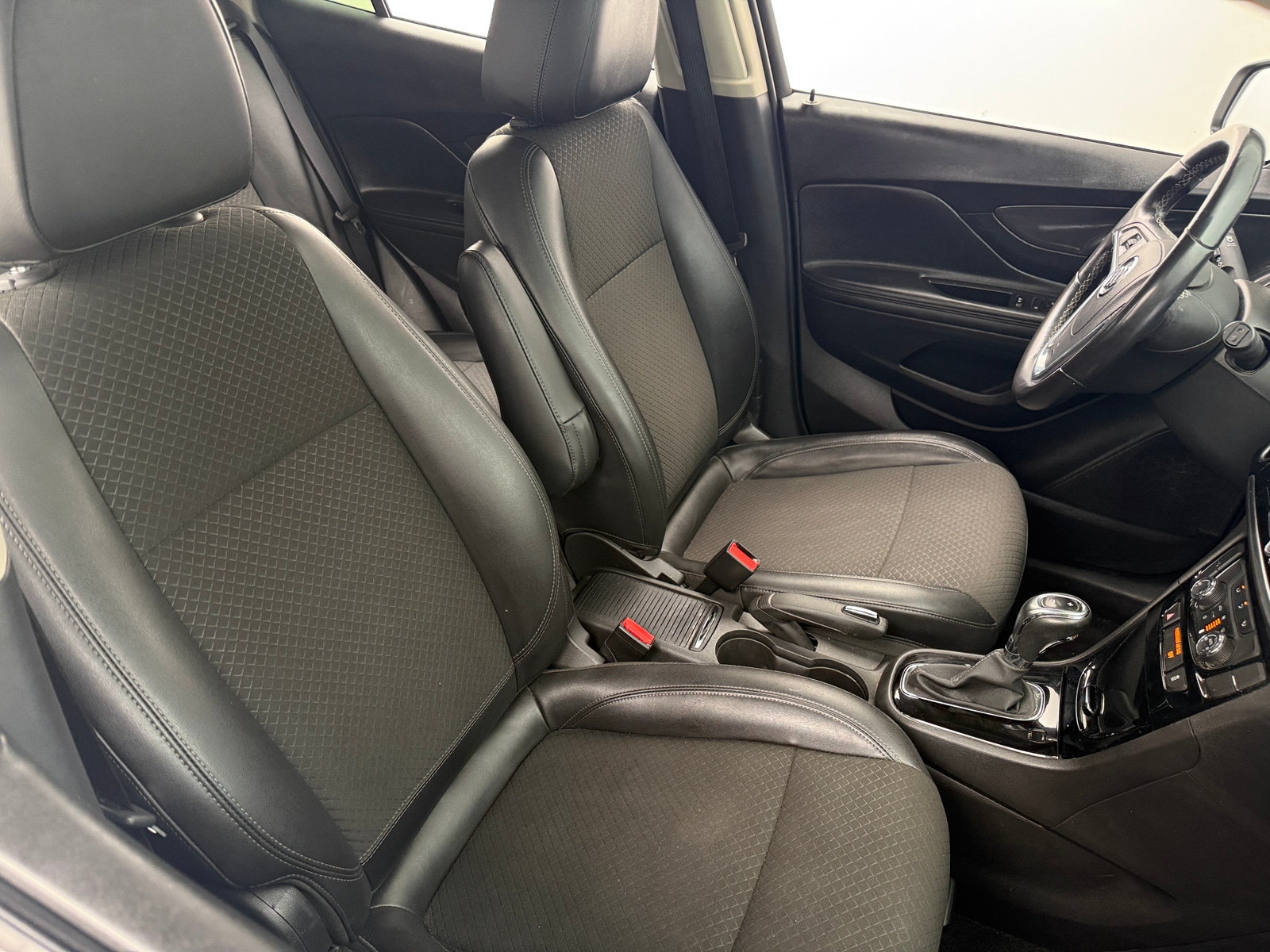 Thumbnail: 2018 Buick Encore - 2