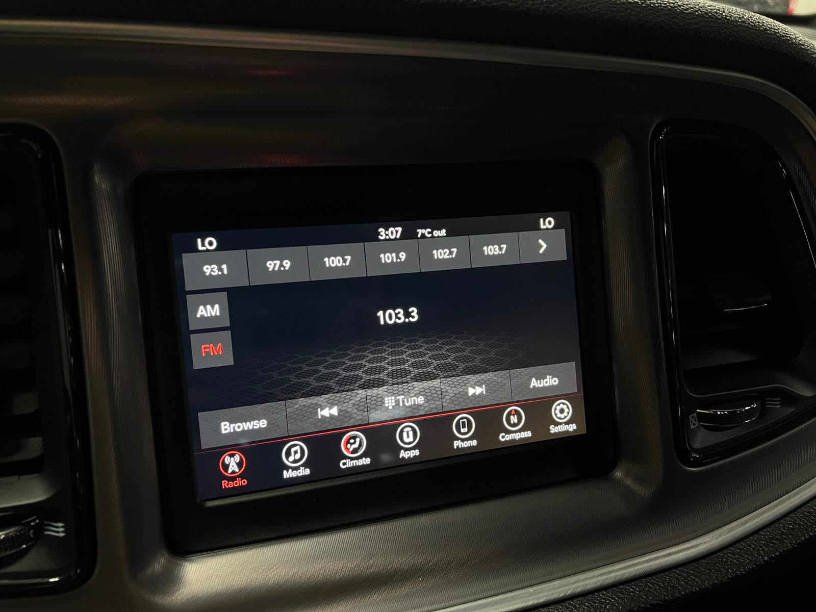 Thumbnail: 2022 Dodge Challenger - 4