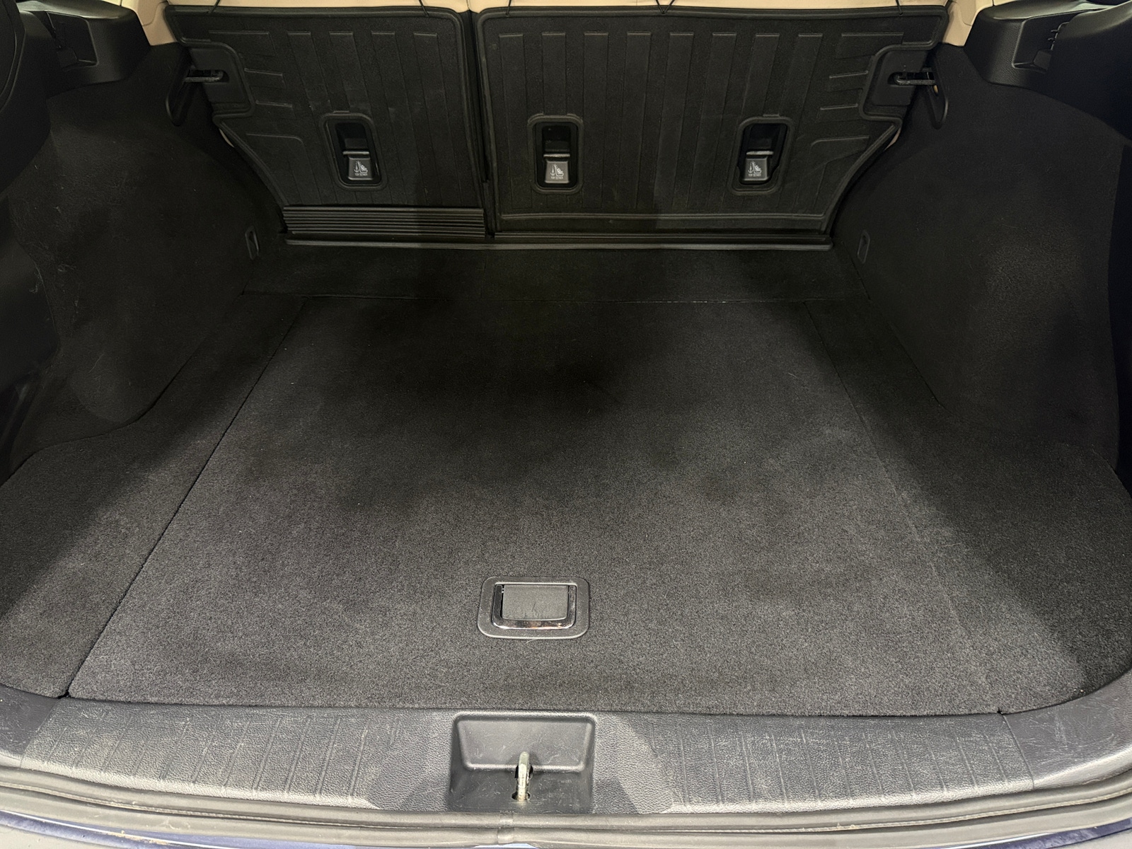 Thumbnail: 2017 Subaru Outback - 6