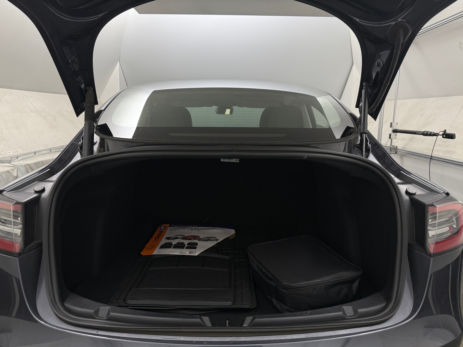 Thumbnail: 2023 Tesla Model 3 - 6
