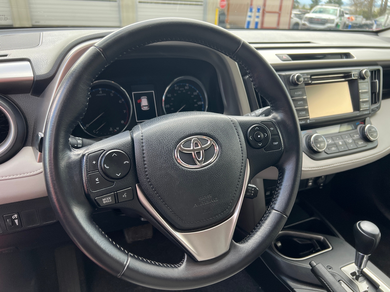 Thumbnail: 2016 Toyota RAV4 - 5