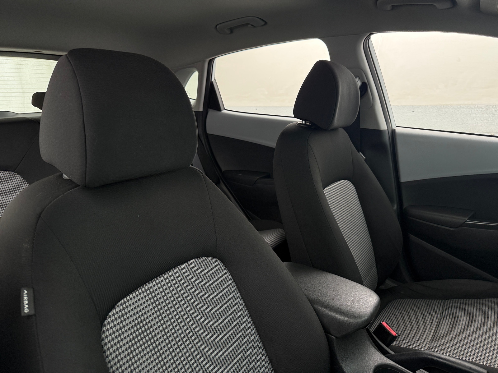 Thumbnail: 2019 Hyundai Kona - 2