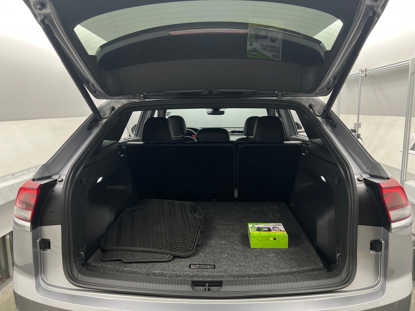 Thumbnail: 2024 Volkswagen Atlas - 6