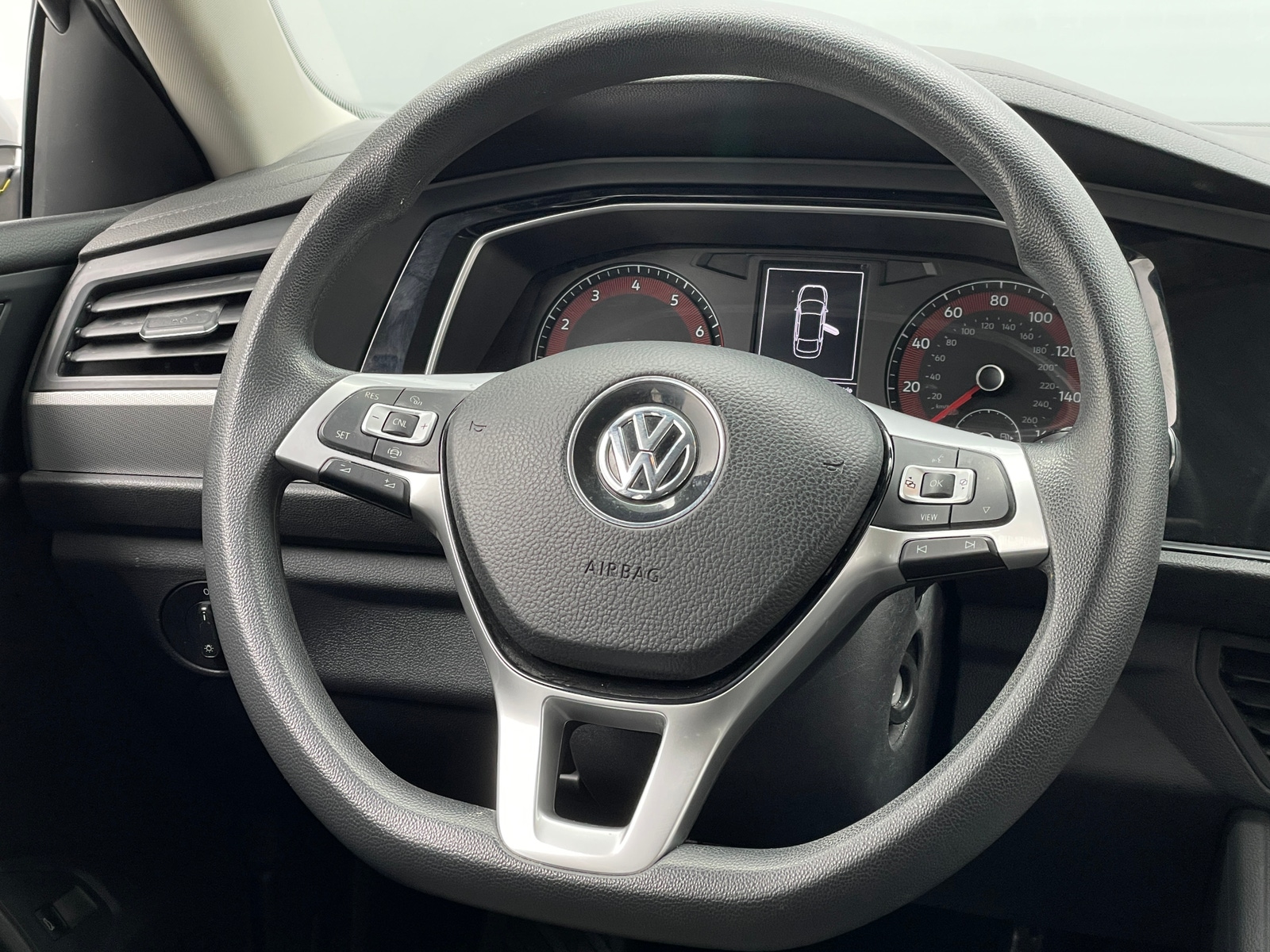 Thumbnail: 2019 Volkswagen Jetta - 5