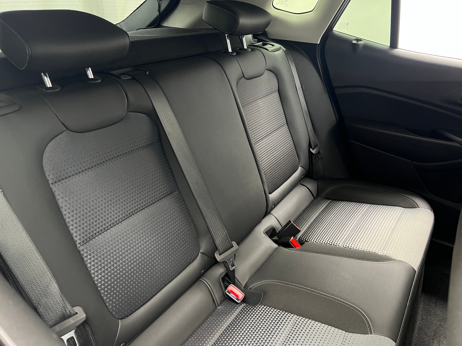 Thumbnail: 2025 Chevrolet Trax - 6