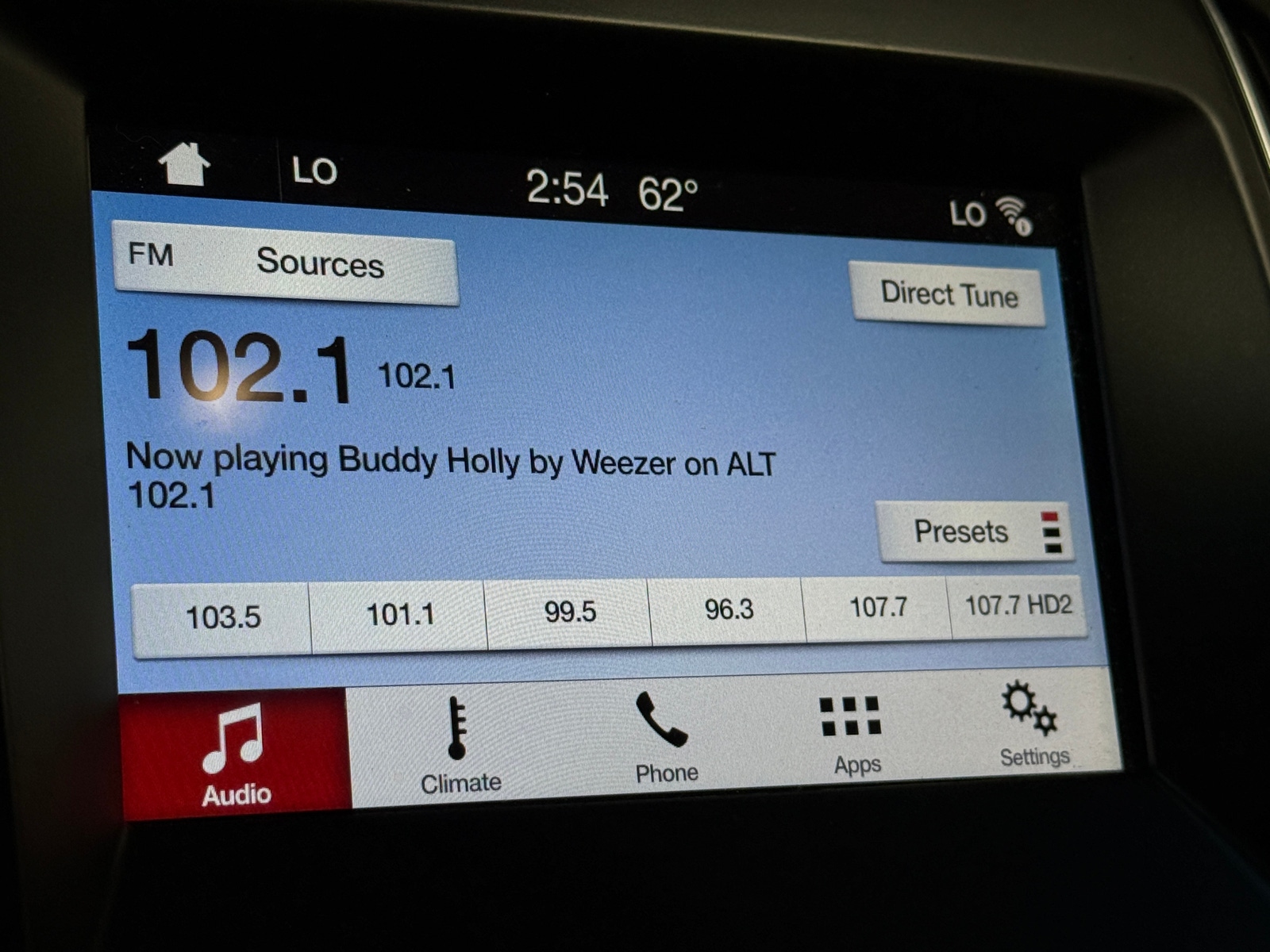 Thumbnail: 2019 Ford Edge - 3