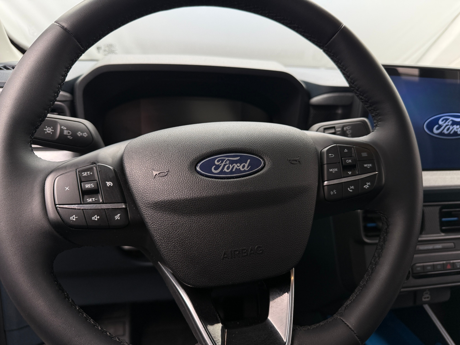 Thumbnail: 2025 Ford Maverick - 5