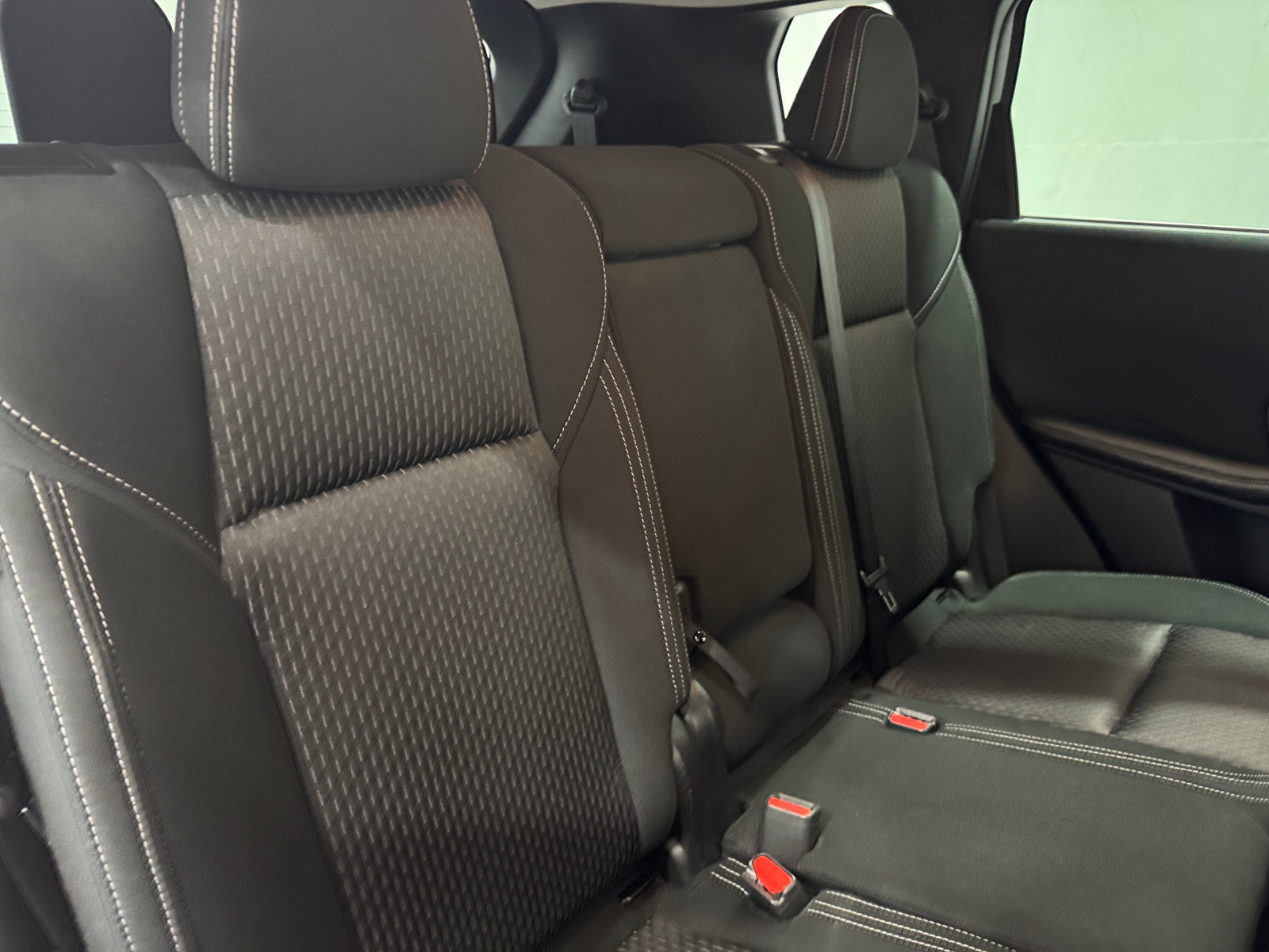 Thumbnail: 2022 Mitsubishi Outlander - 6