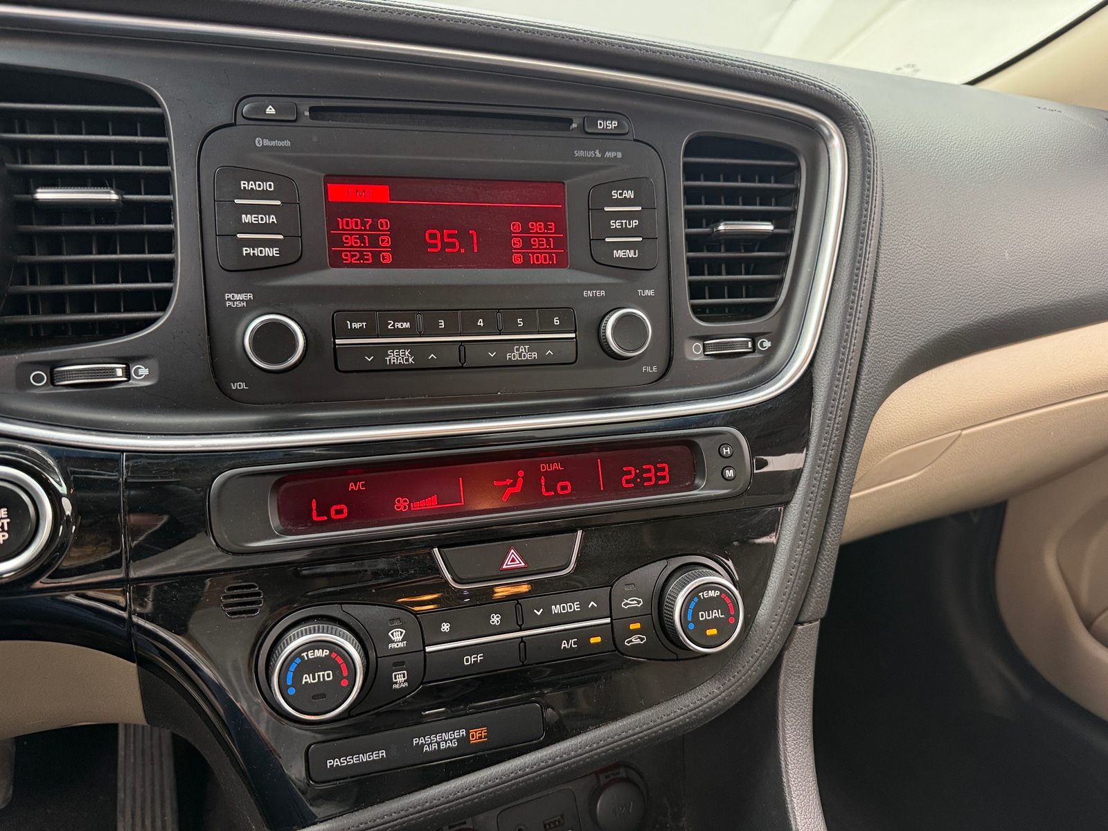 Thumbnail: 2014 Kia Optima - 3