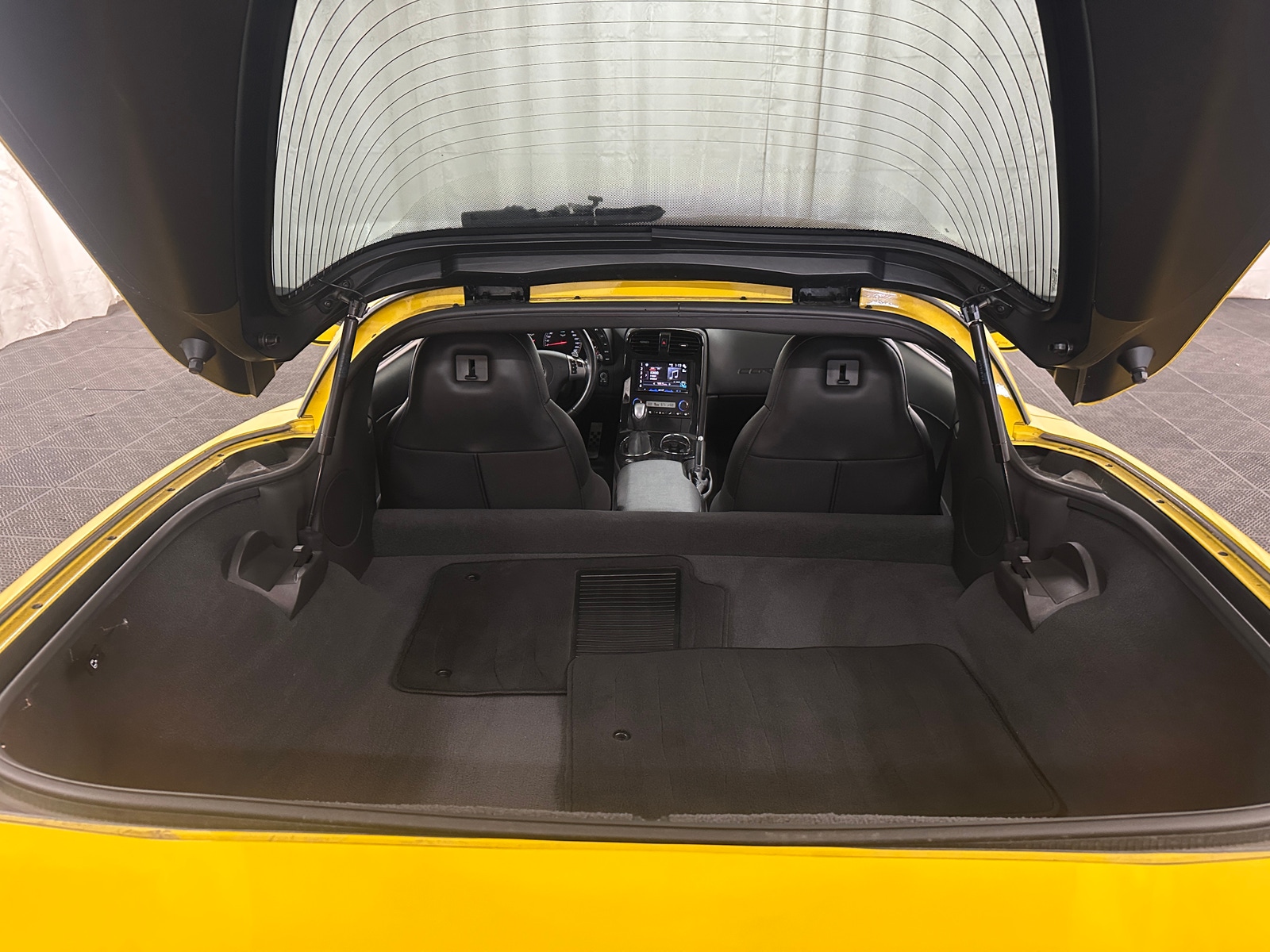 Thumbnail: 2011 Chevrolet Corvette - 4