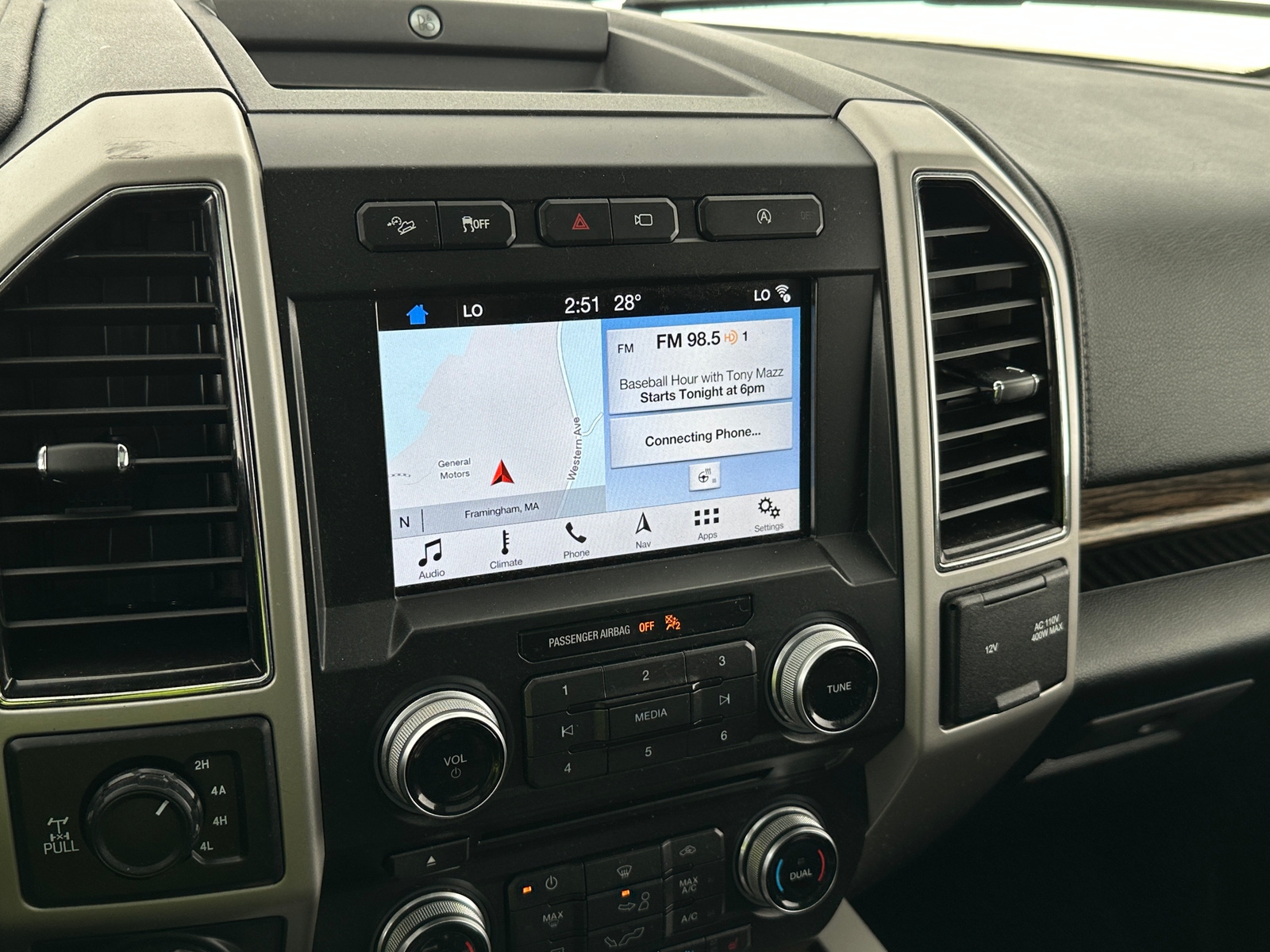 Thumbnail: 2018 Ford Econoline - 3