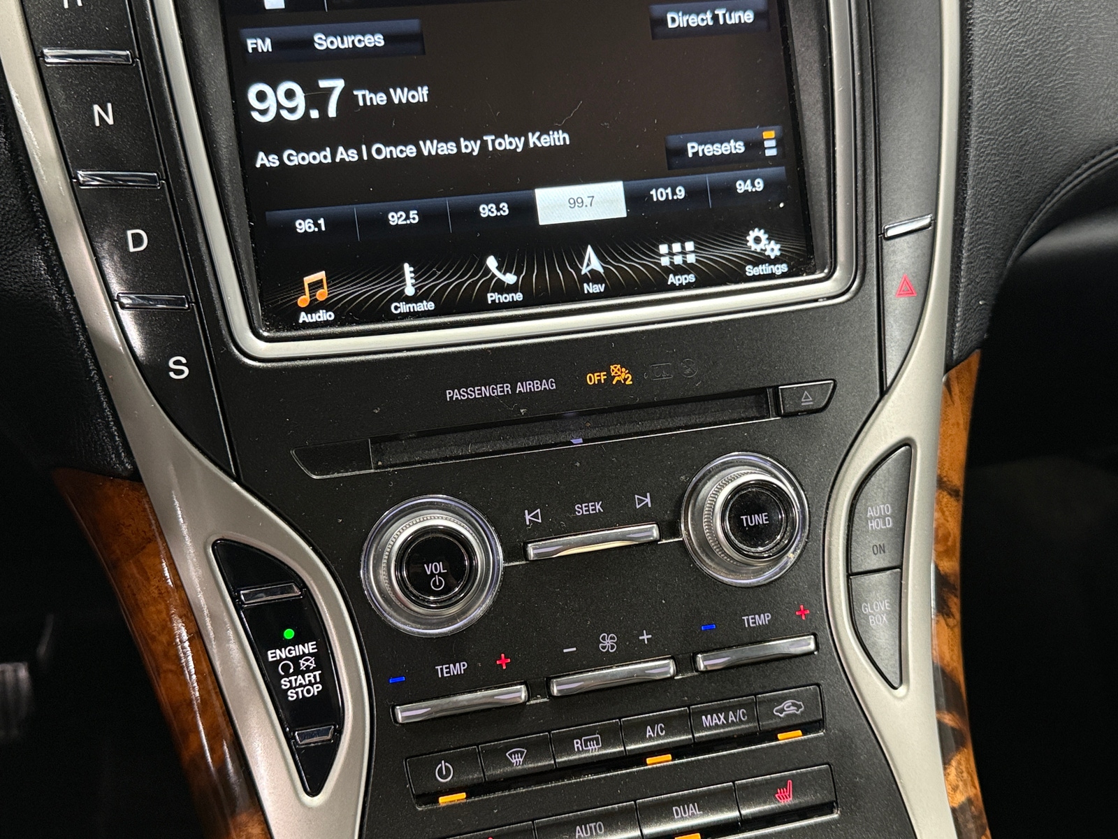 Thumbnail: 2018 Lincoln MKX - 3