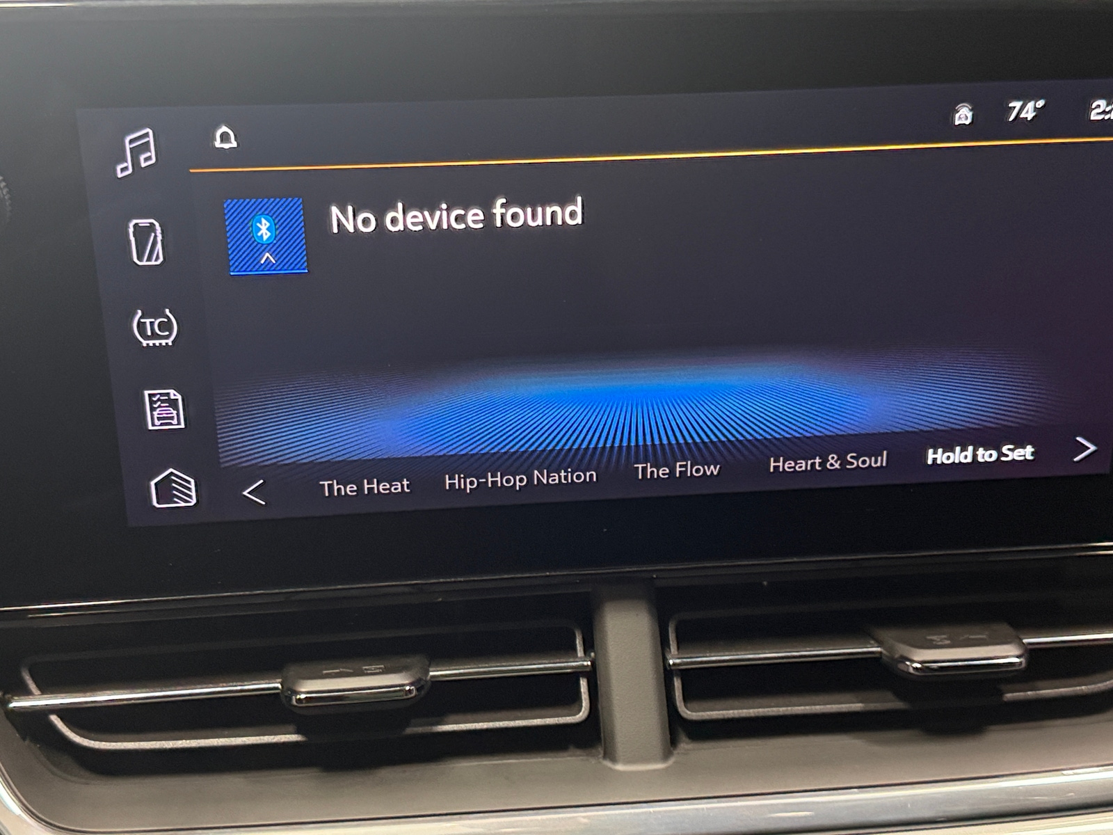 Thumbnail: 2025 Chevrolet Trax - 4