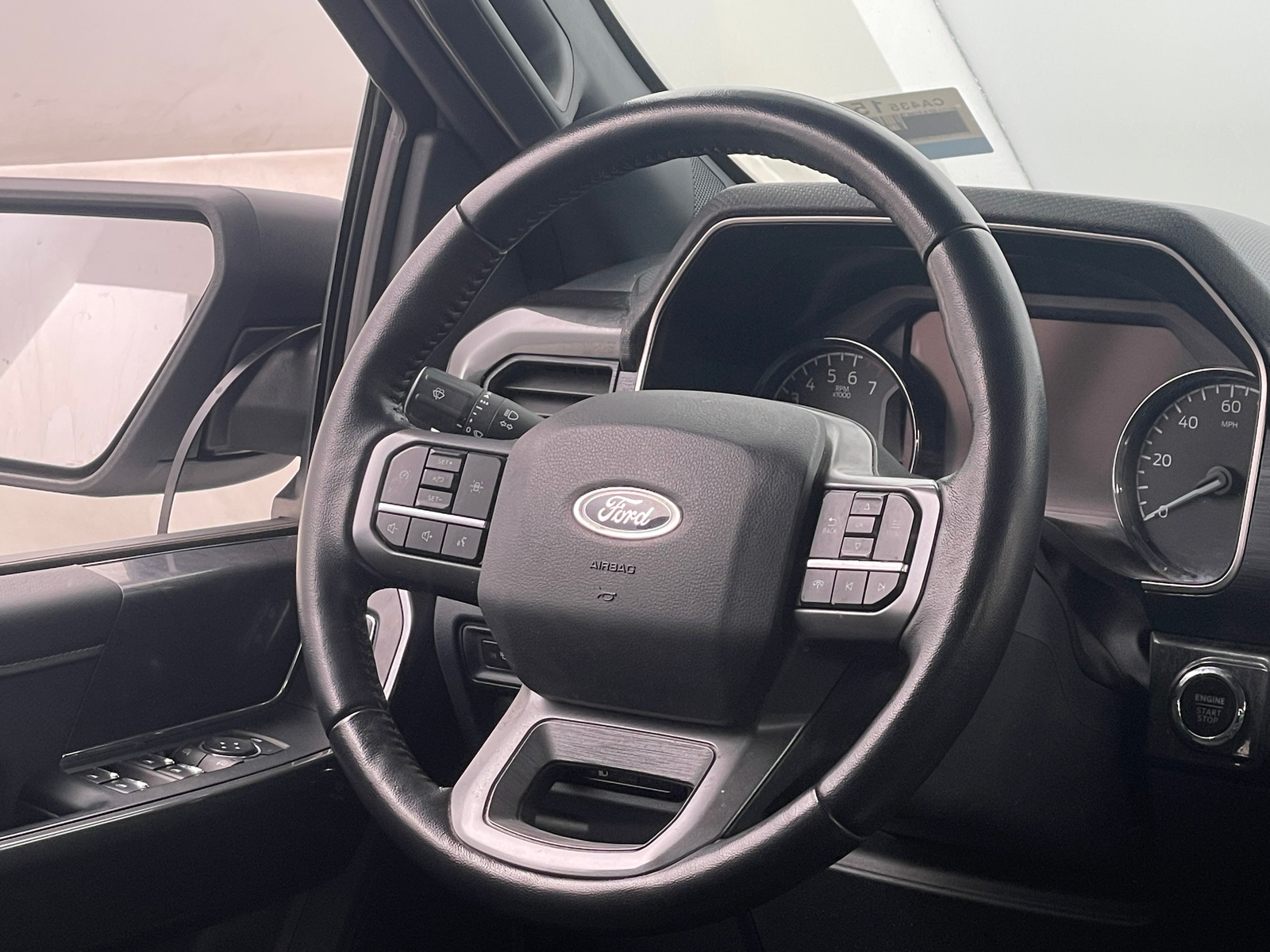 Thumbnail: 2021 Ford Econoline - 5
