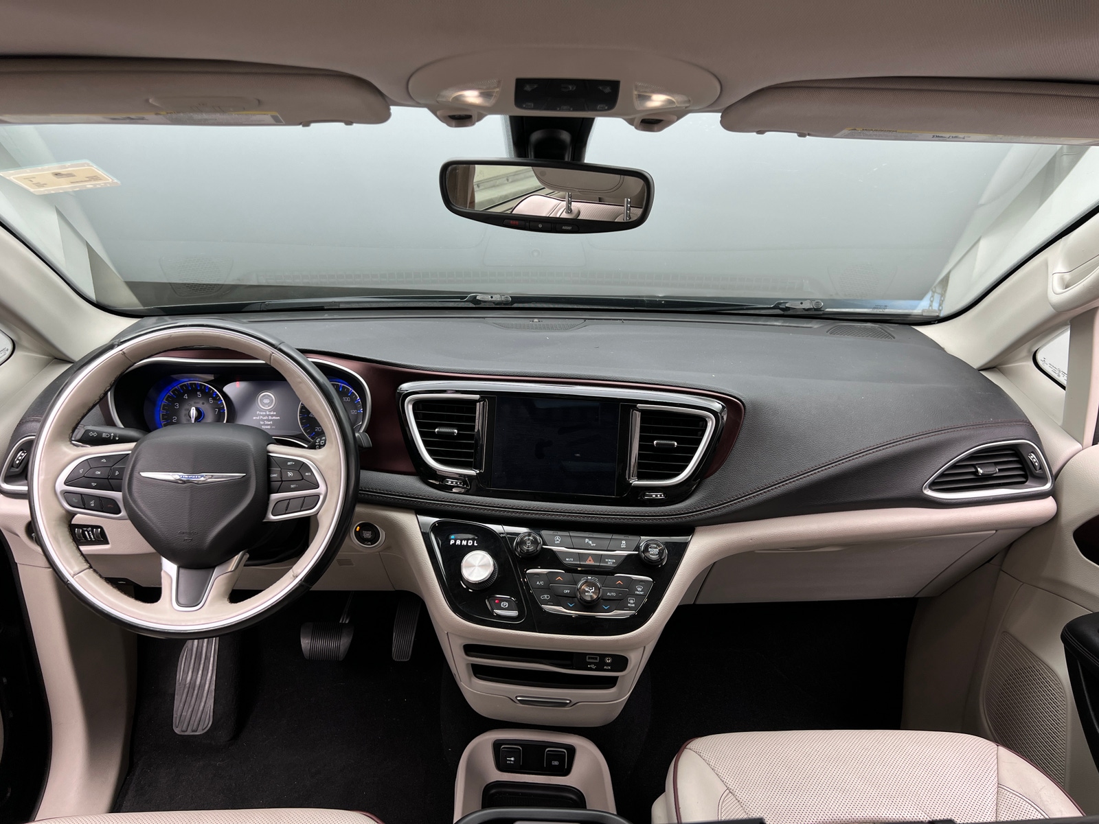 Thumbnail: 2018 Chrysler Pacifica - 2