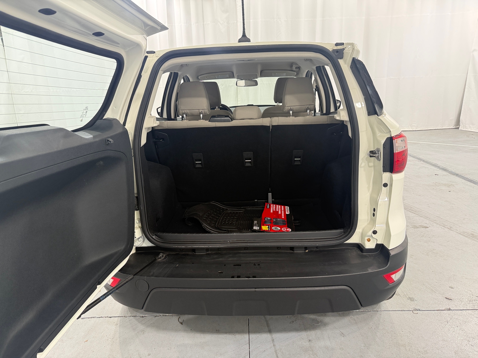 Thumbnail: 2020 Ford EcoSport - 7