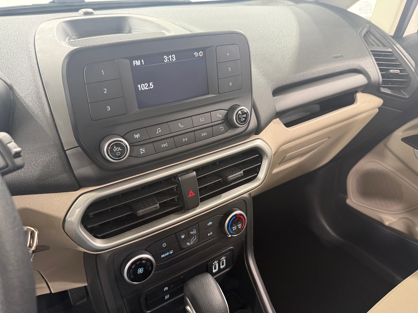 Thumbnail: 2020 Ford EcoSport - 4