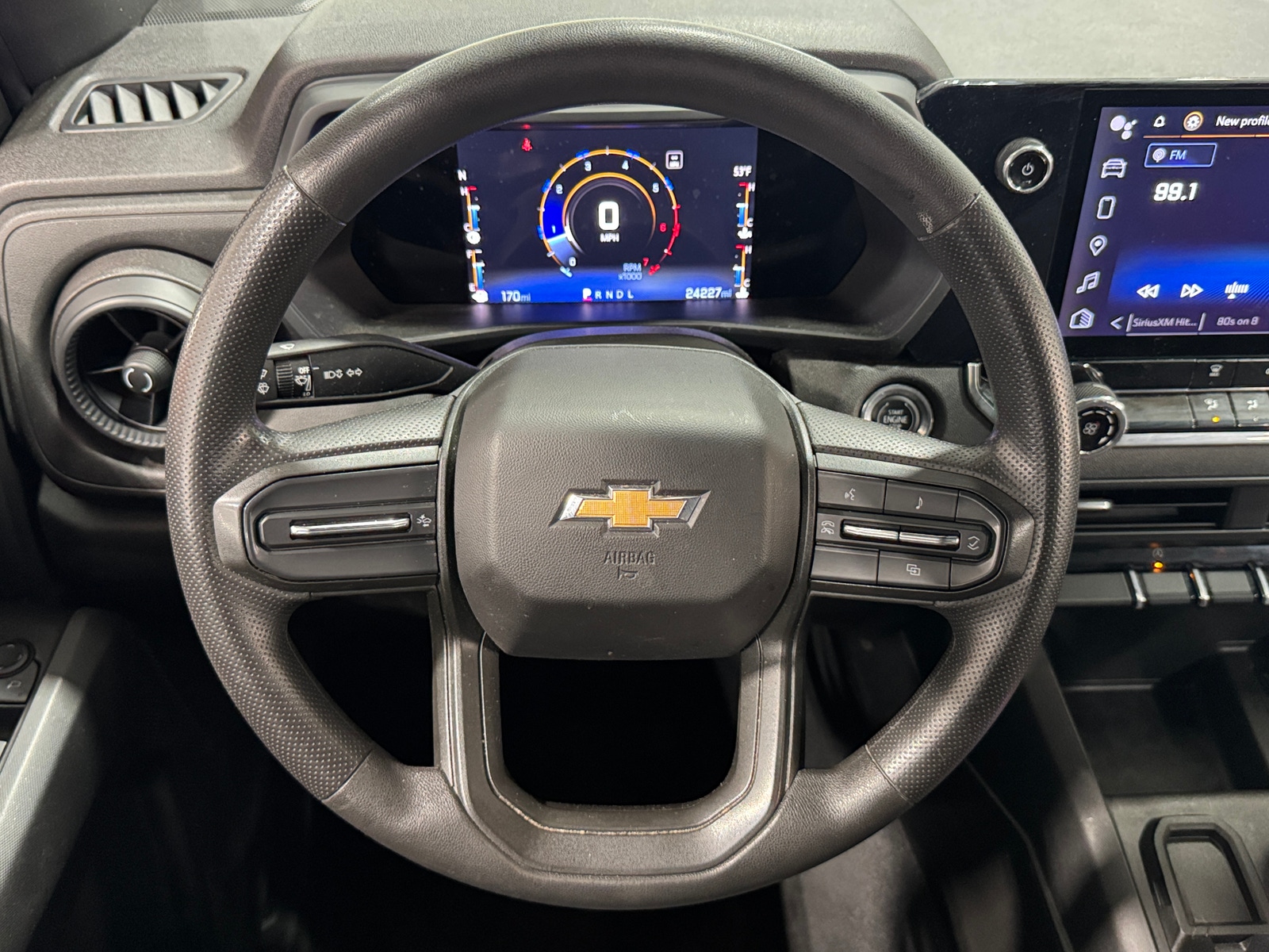 Thumbnail: 2023 Chevrolet Colorado - 5