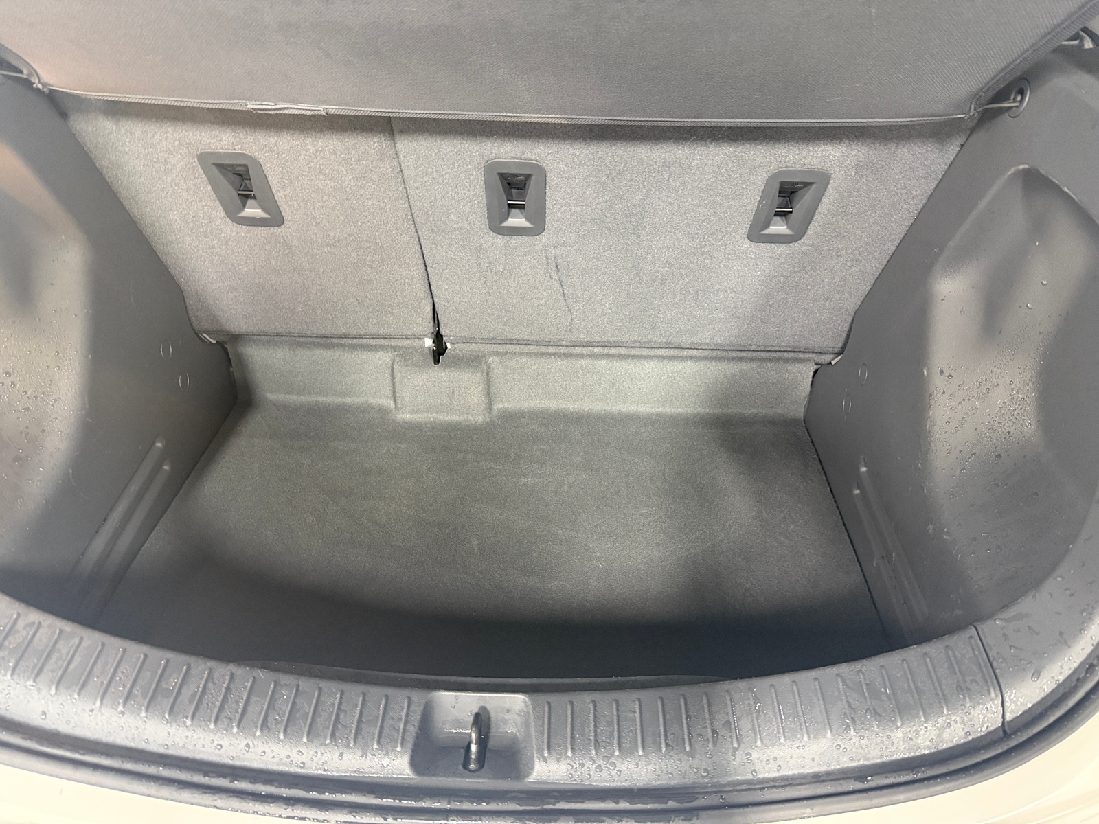 Thumbnail: 2019 Chevrolet Bolt EV - 7