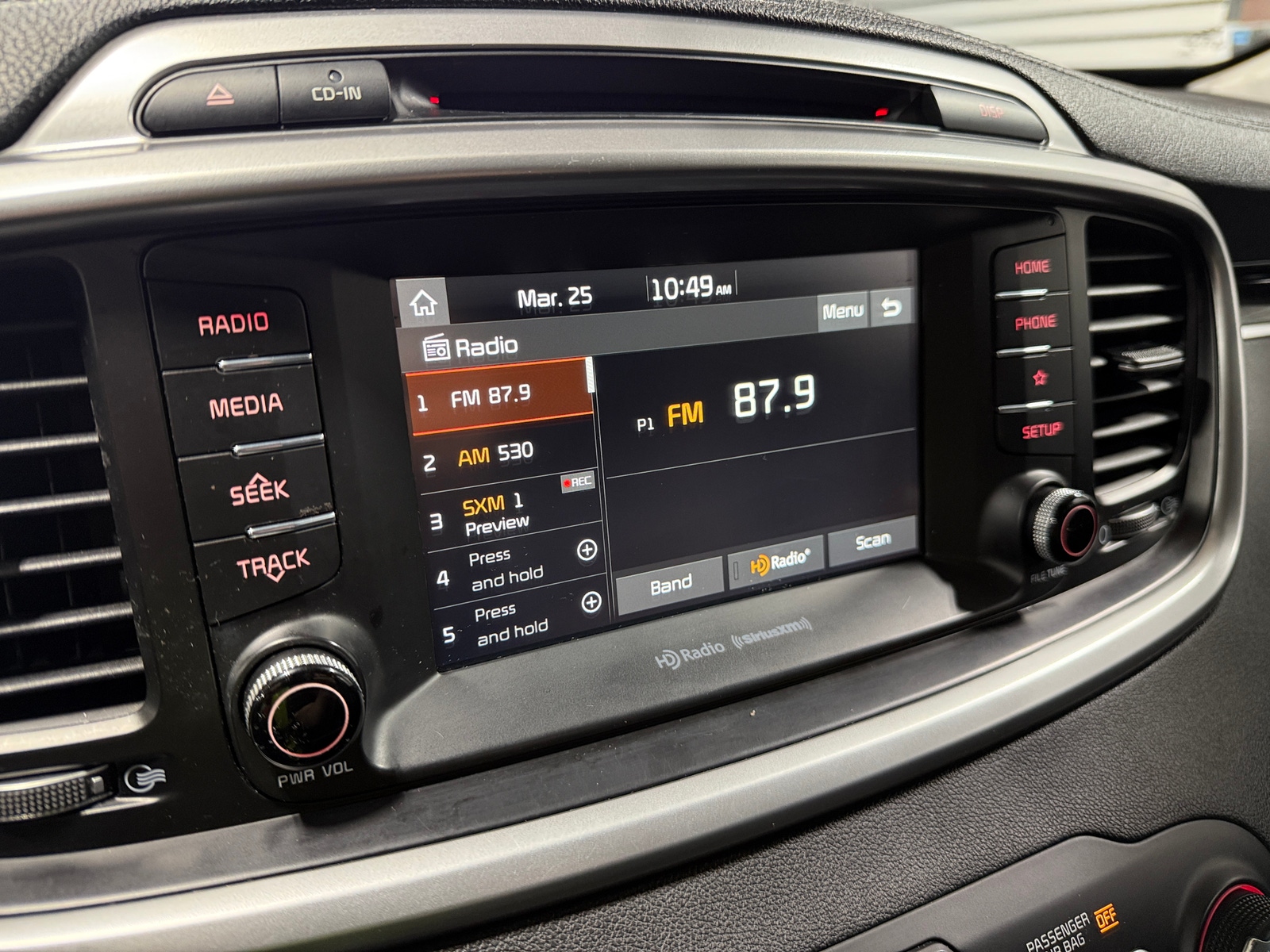 Thumbnail: 2019 Kia Sorento - 3