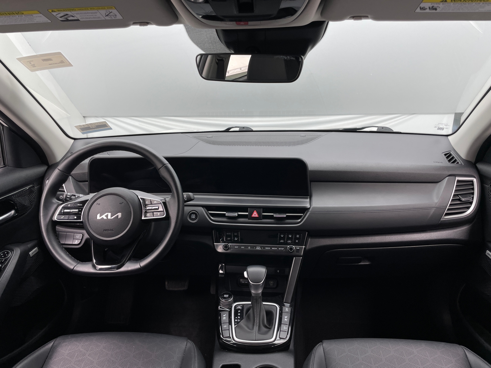 Thumbnail: 2024 Kia Seltos - 2