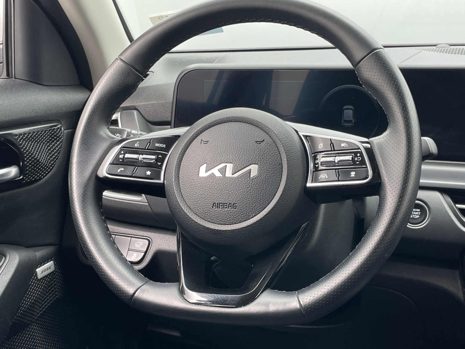 Thumbnail: 2024 Kia Seltos - 4